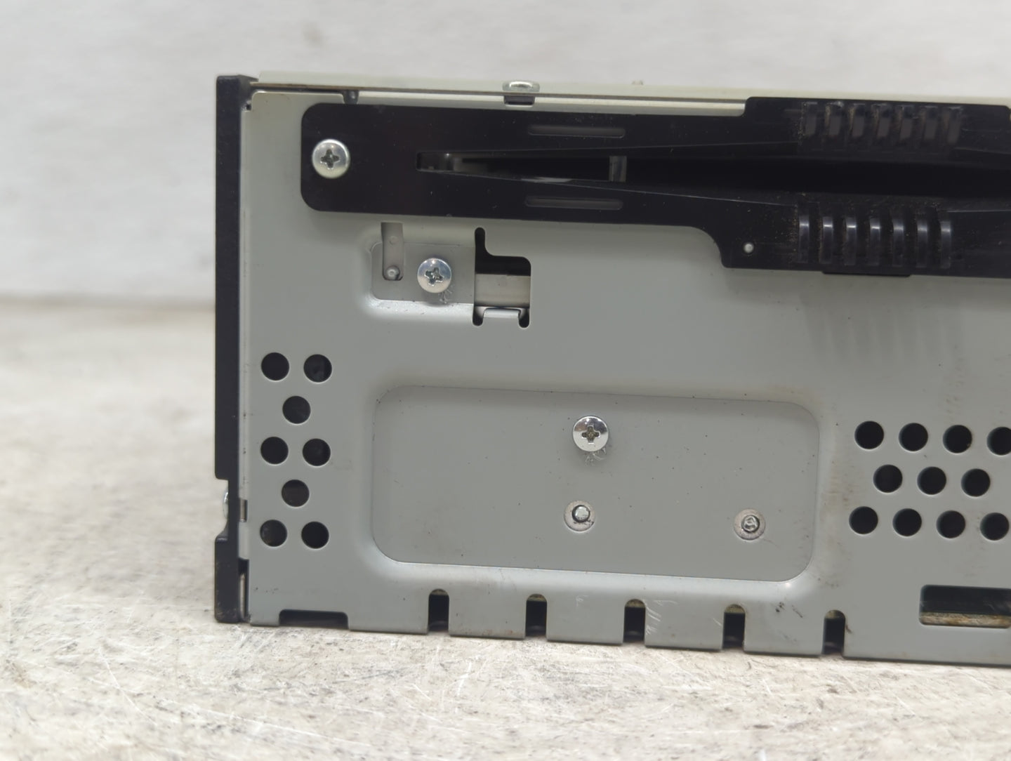 2017-2019 Ford Escape Radio AM FM Cd Player Receiver Replacement P/N:GJ5T-19C107-DD GJ5T-19C107-BE Fits Fits 2017 2018 2019 