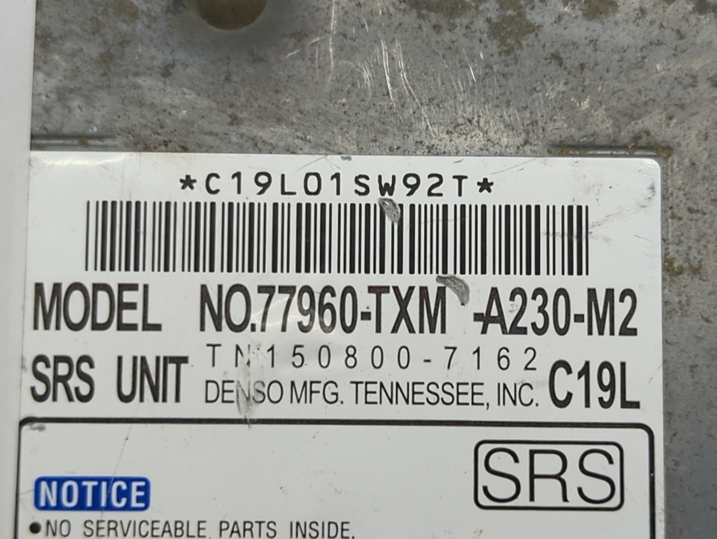 2017-2019 Ford Escape Body Control Module Bcm Inner Cabin Fuse Box - Oemusedautoparts1.com