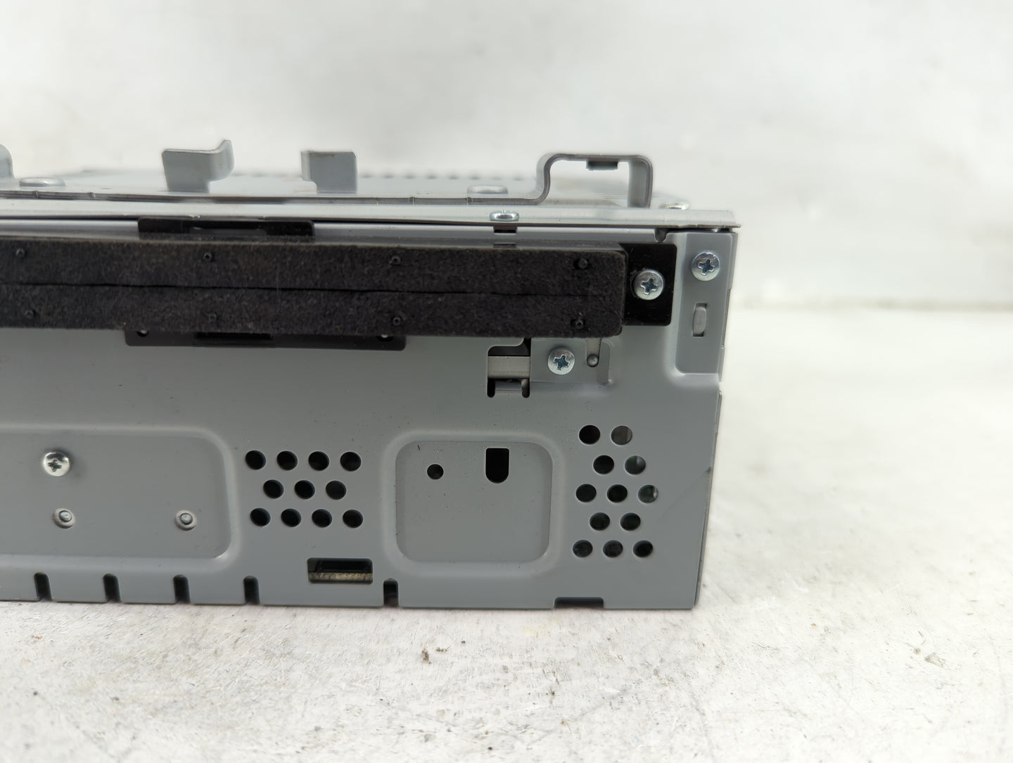 2017-2019 Ford Escape Radio AM FM Cd Player Receiver Replacement P/N:CQ-CJ36N14MC GJ5T-19C107-GB Fits Fits 2017 2018 2019 OE