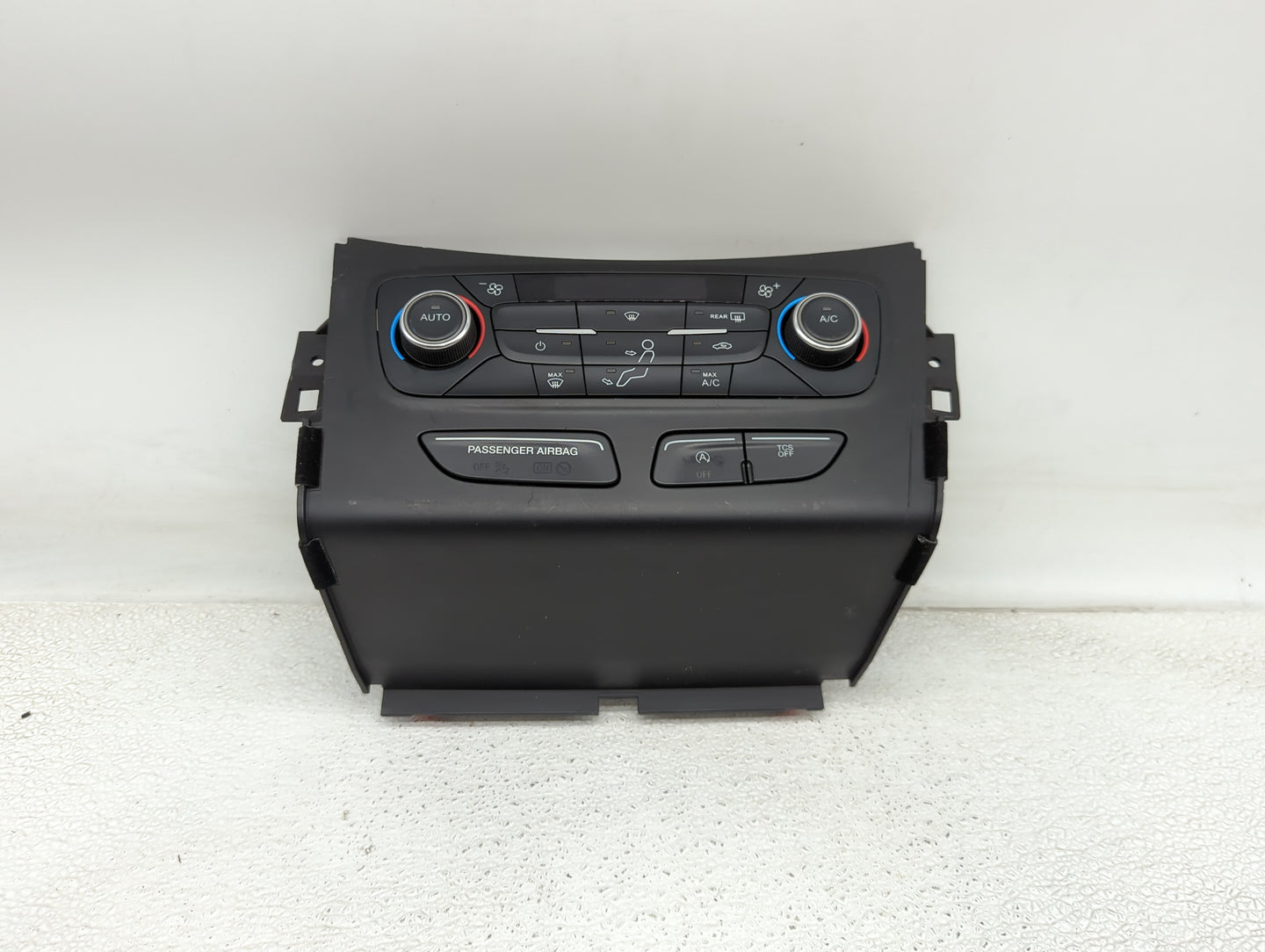 2017 Ford Escape Climate Control Module Temperature AC/Heater Replacement P/N:GJ5T-18C612-AC ACAVG2M25B Fits OEM Used Auto P