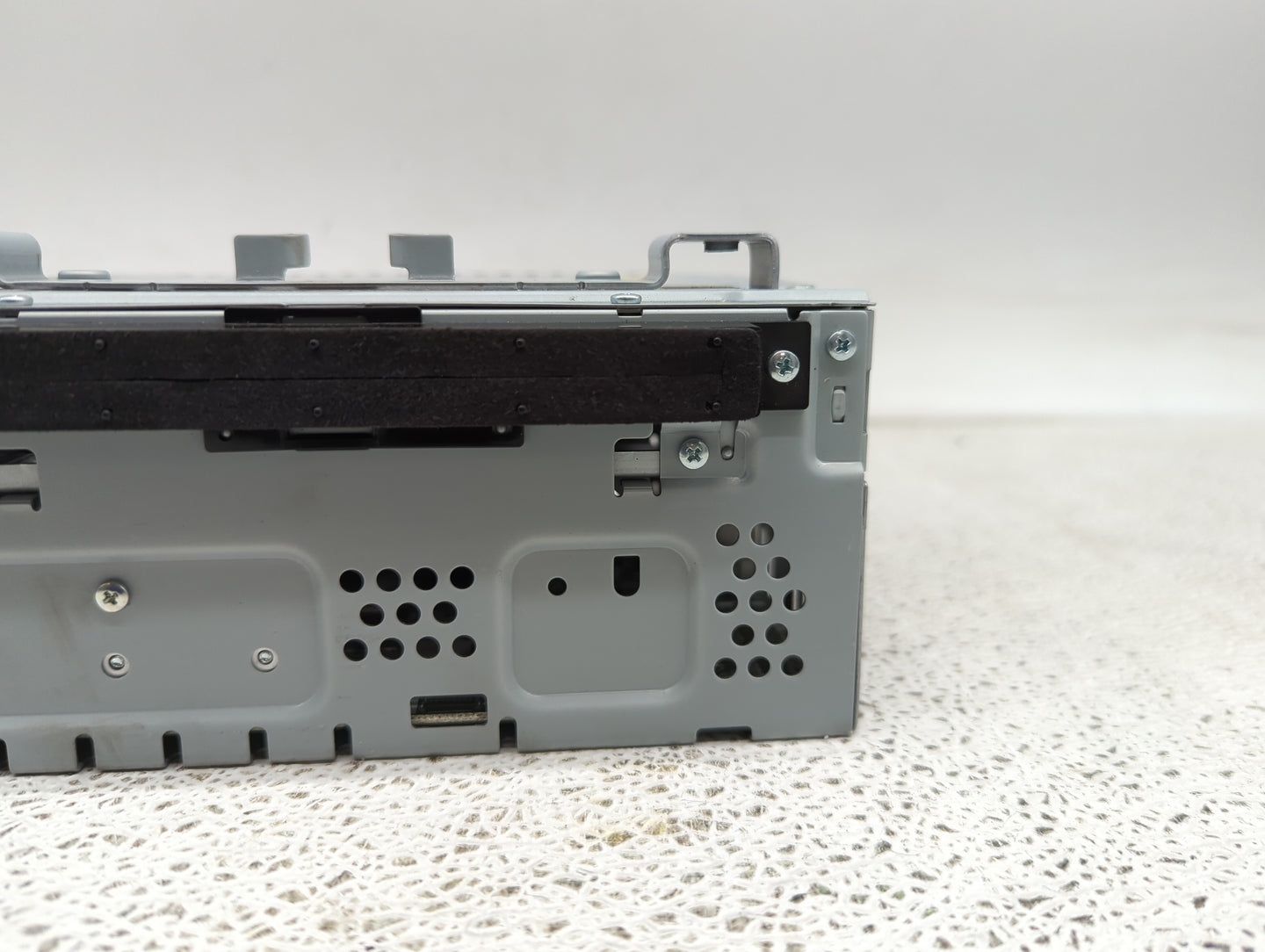 2017 Ford Escape Radio AM FM Cd Player Receiver Replacement P/N:GJ5T-19C107-BD Fits OEM Used Auto Parts - Oemusedautoparts1.