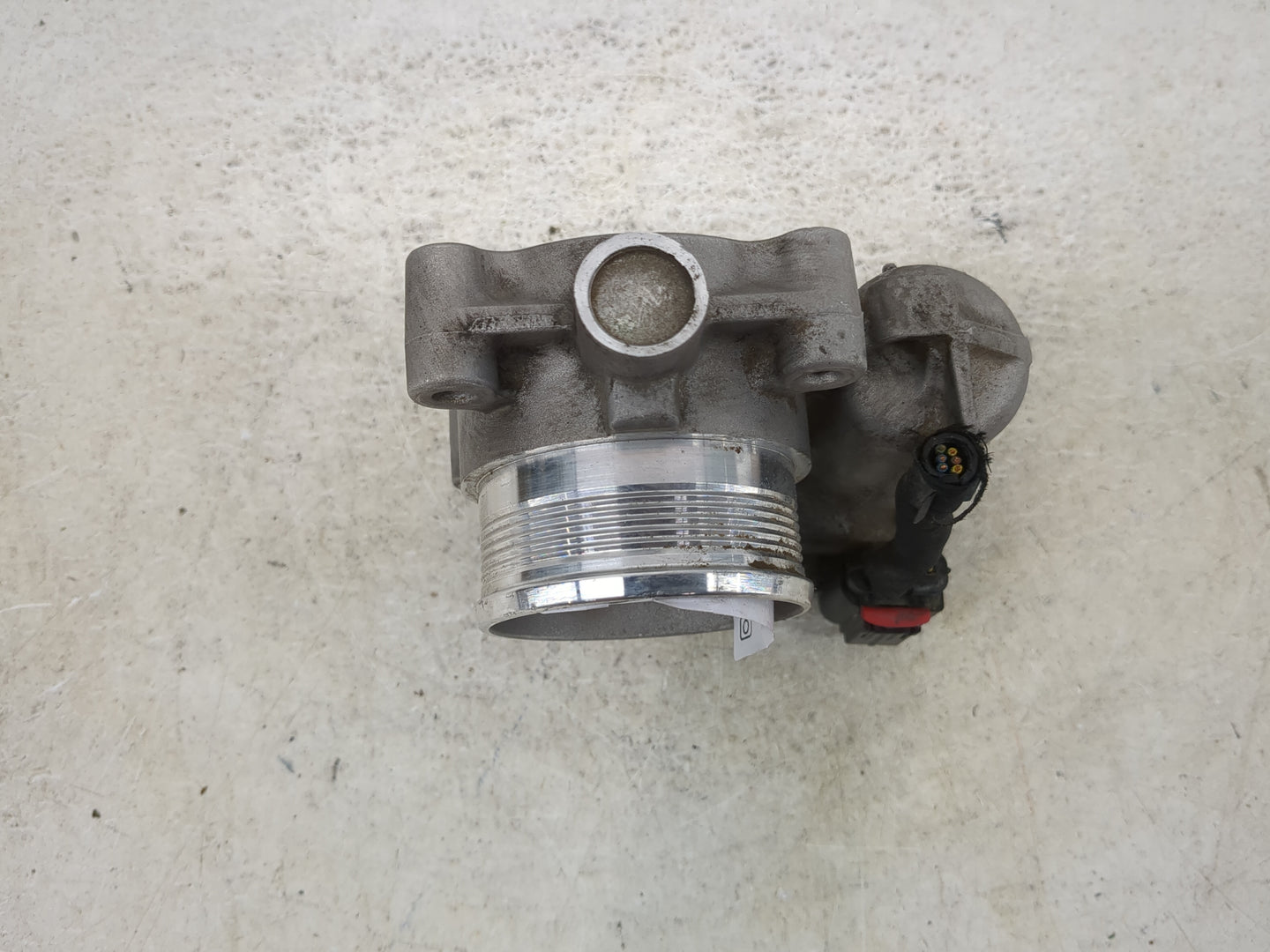 2017-2019 Ford Escape Throttle Body P/N:DS7E-9F991-BB Fits Fits 2014 2015 2016 2017 2018 2019 2020 2021 2022 OEM Used Auto P