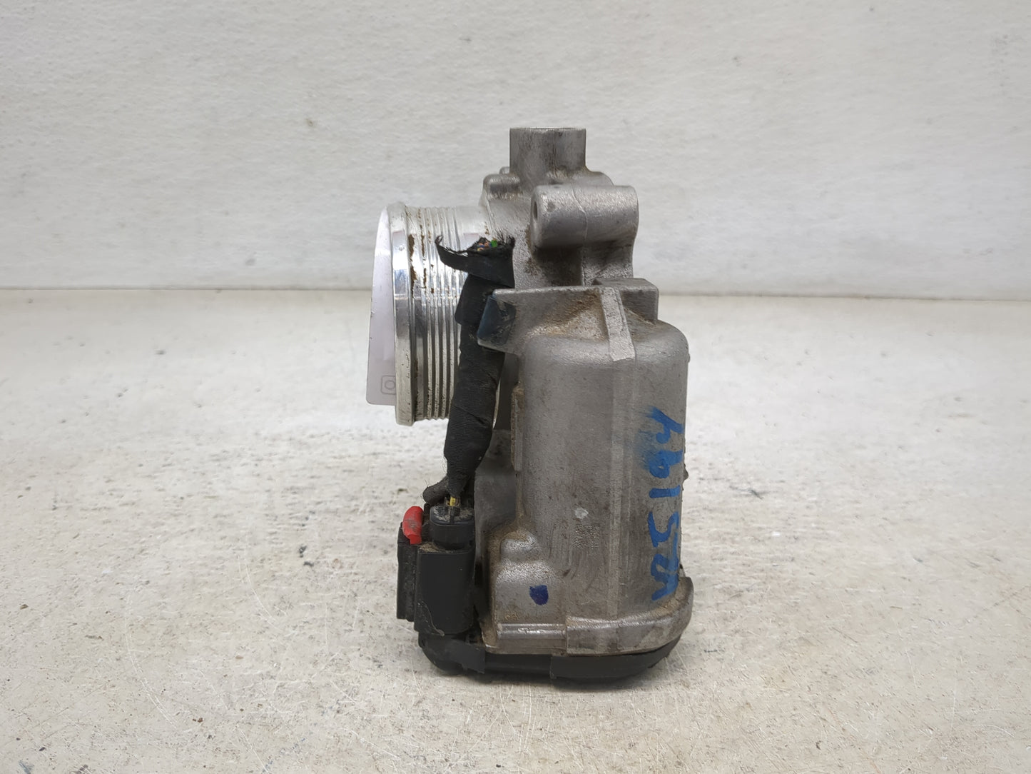 2017-2019 Ford Escape Throttle Body P/N:DS7E-9F991-BB Fits Fits 2014 2015 2016 2017 2018 2019 2020 2021 2022 OEM Used Auto P
