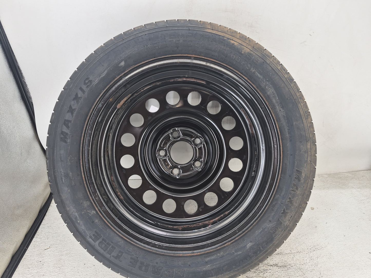 2013-2019 Ford Escape Spare Donut Tire Wheel Rim Oem 1461763 - Oemusedautoparts1.com