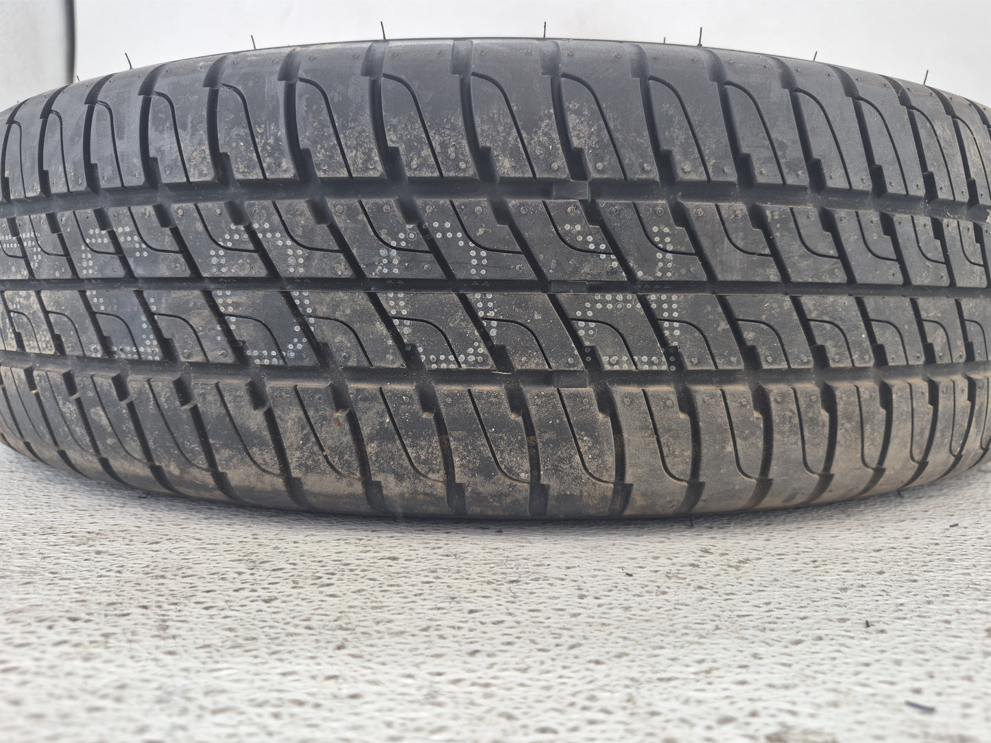 2013-2019 Ford Escape Spare Donut Tire Wheel Rim Oem 1461763 - Oemusedautoparts1.com