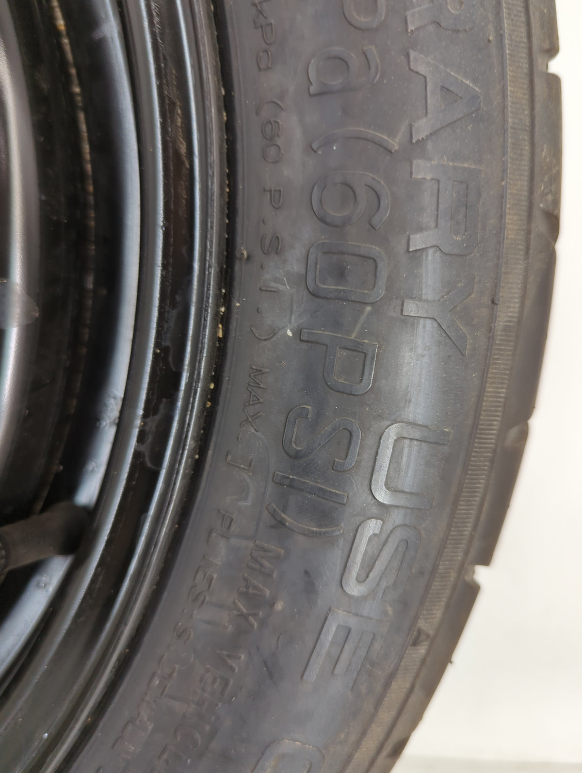 2013-2019 Ford Escape Spare Donut Tire Wheel Rim Oem 1461898 - Oemusedautoparts1.com