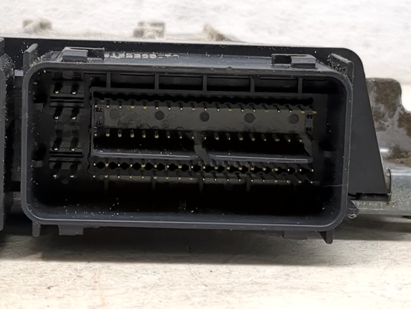 2017-2019 Ford Escape PCM Engine Control Computer ECU ECM PCU OEM P/N:FV6A-12B684-AB HJ5A-12A650-MA Fits Fits 2017 2018 2019