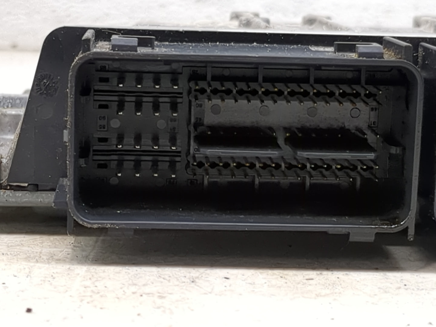 2017-2019 Ford Escape PCM Engine Control Computer ECU ECM PCU OEM P/N:FV6A-12B684-AB HJ5A-12A650-MA Fits Fits 2017 2018 2019