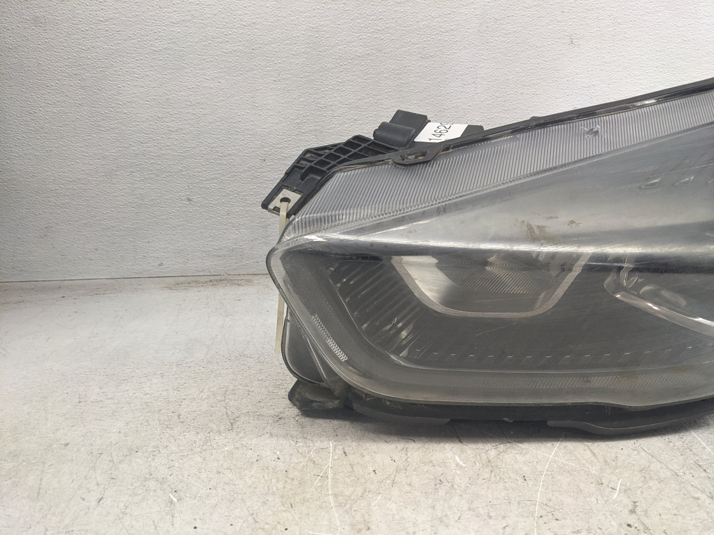 2017-2019 Ford Escape Driver Left Oem Head Light Headlight Lamp 1462938 - Oemusedautoparts1.com