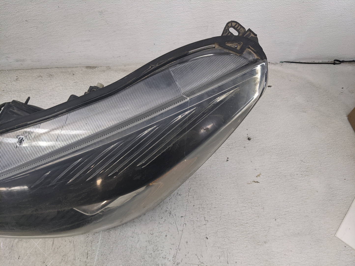 2017-2019 Ford Escape Driver Left Oem Head Light Headlight Lamp 1462938 - Oemusedautoparts1.com