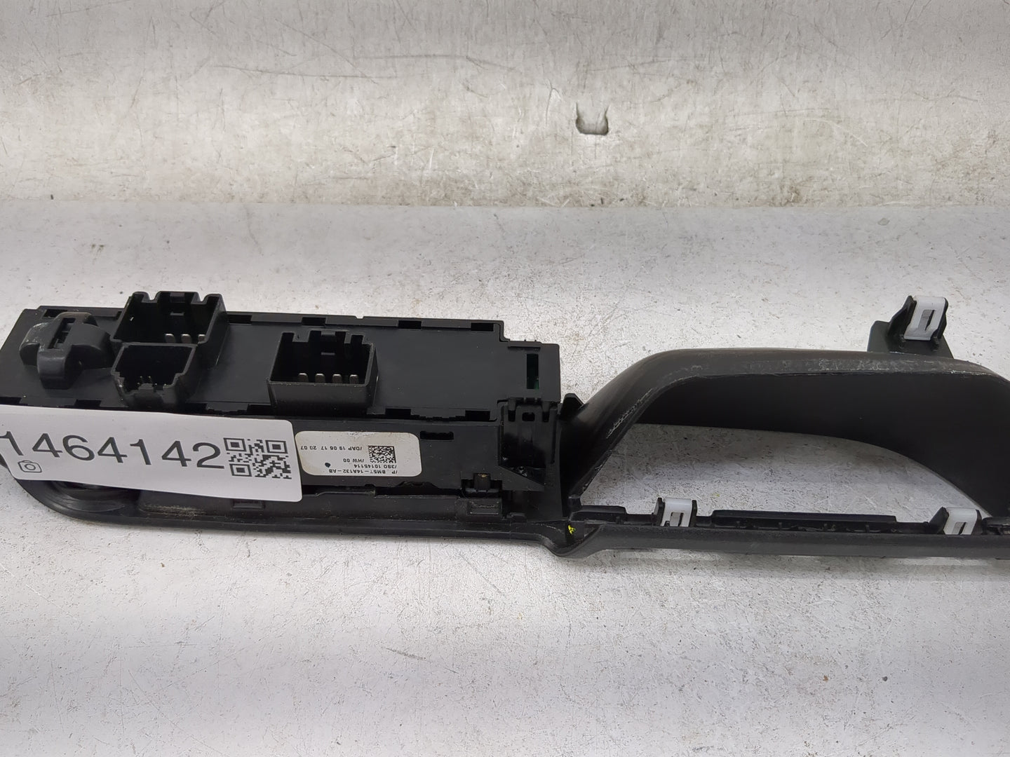 2013-2019 Ford Escape Master Power Window Switch Replacement Driver Side Left P/N:BM5T-14A132-AB Fits OEM Used Auto Parts - 