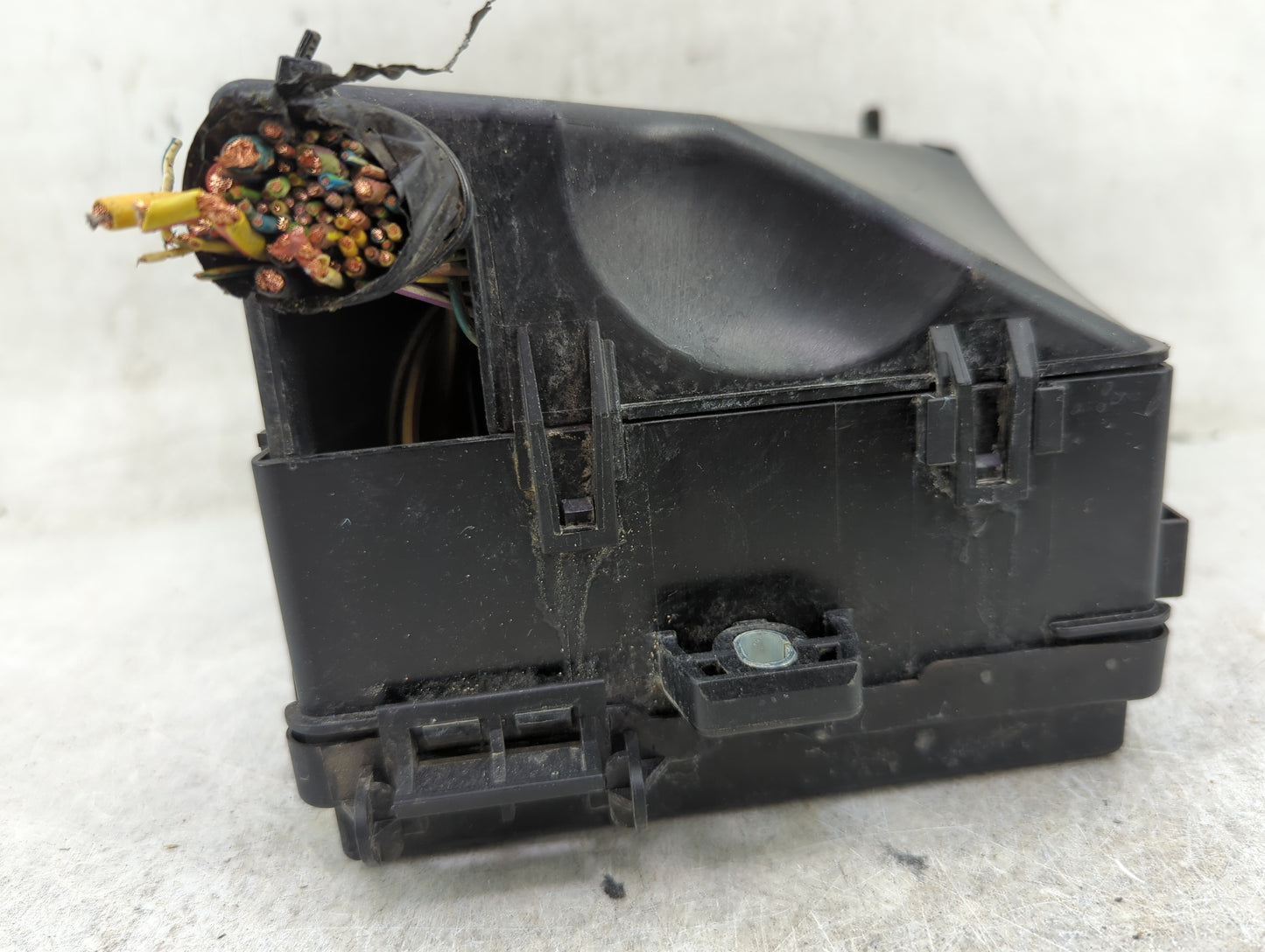 2013-2016 Ford Escape Fusebox Fuse Box Panel Relay Module P/N:AV6T-14A067-AD E02345500 Fits Fits 2013 2014 2015 2016 OEM Use
