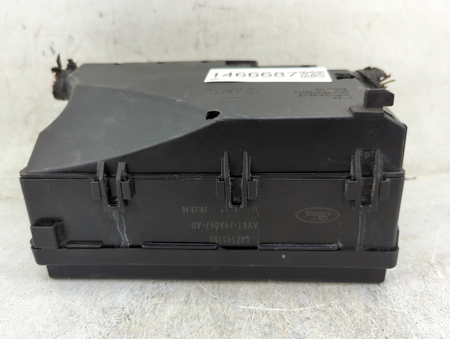 2013-2016 Ford Escape Fusebox Fuse Box Panel Relay Module P/N:AV6T-14A067-AD E02345500 Fits Fits 2013 2014 2015 2016 OEM Use