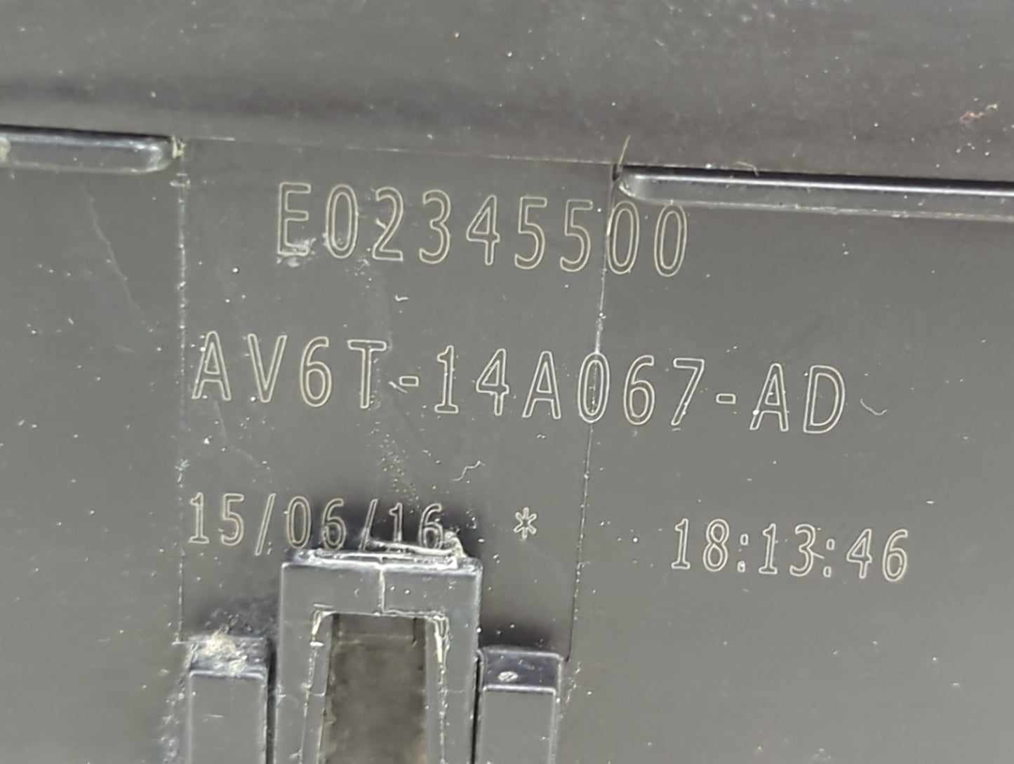 2013-2016 Ford Escape Fusebox Fuse Box Panel Relay Module P/N:AV6T-14A067-AD E02345500 Fits Fits 2013 2014 2015 2016 OEM Use