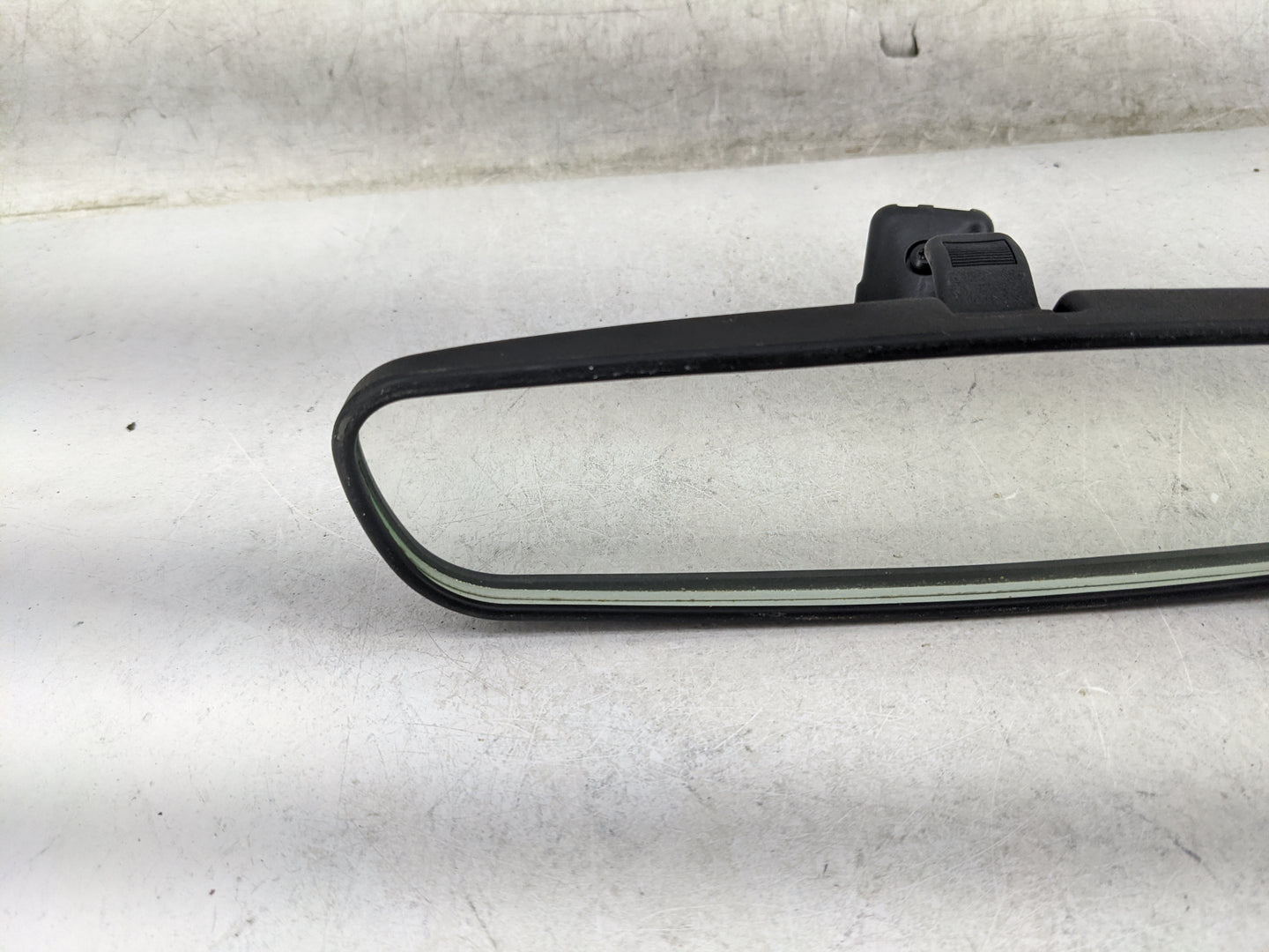 2017-2019 Ford Escape Interior Rear View Mirror Replacement OEM P/N:045617 015617, 025617, M305 Fits Fits 2015 2016 2017 201