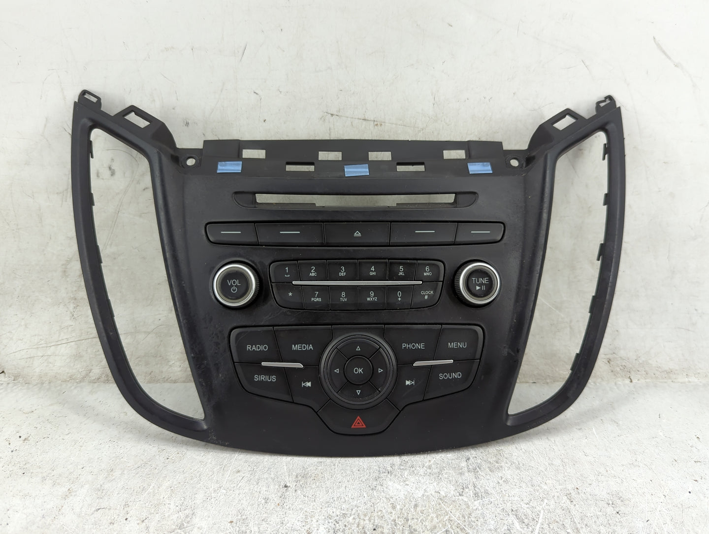 2017-2019 Ford Escape Radio Control Panel 1467905 - Oemusedautoparts1.com