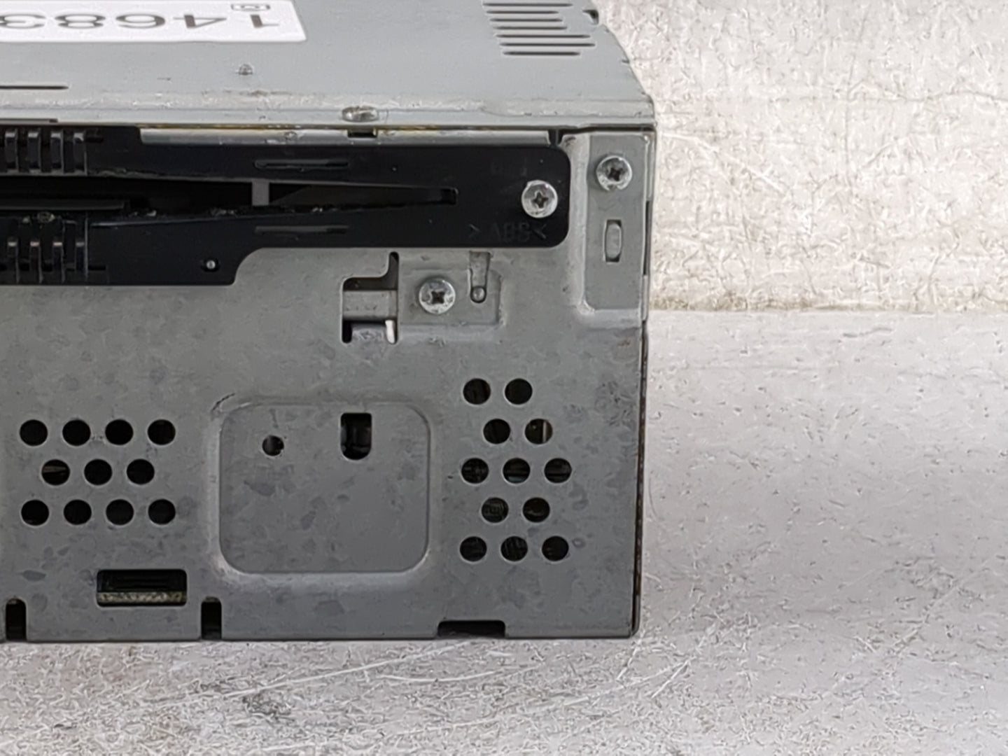 2017 Ford Escape Radio AM FM Cd Player Receiver Replacement P/N:GJ5T-19C107-DC Fits OEM Used Auto Parts - Oemusedautoparts1.