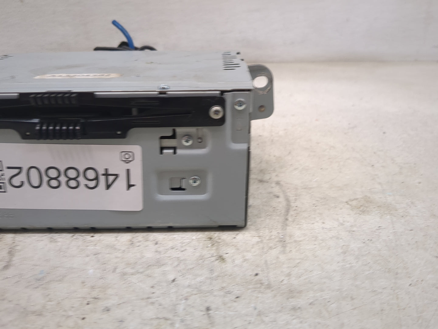 2017 Ford Escape Radio AM FM Cd Player Receiver Replacement P/N:GJ5T-19C107-GD A13304382 Fits OEM Used Auto Parts - Oemuseda