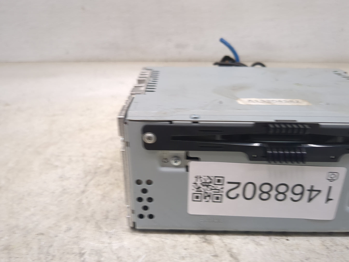2017 Ford Escape Radio AM FM Cd Player Receiver Replacement P/N:GJ5T-19C107-GD A13304382 Fits OEM Used Auto Parts - Oemuseda