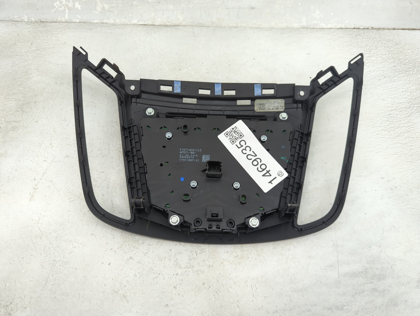 2017-2019 Ford Escape Radio Control Panel 1469235 - Oemusedautoparts1.com