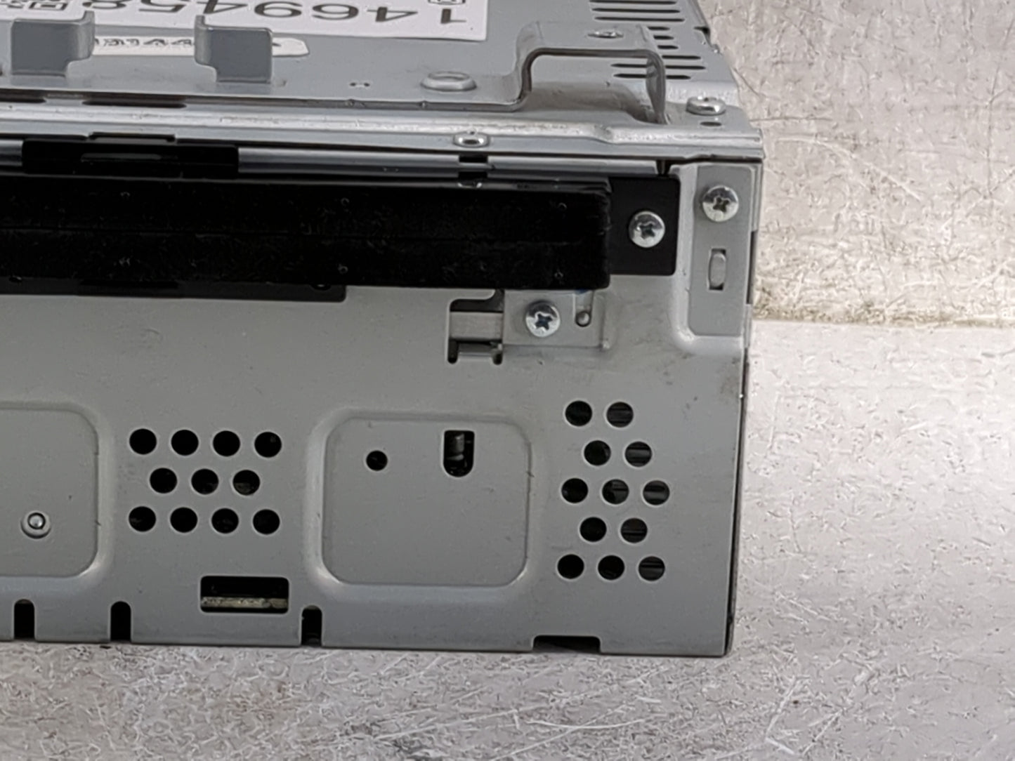 2015-2019 Ford Escape Radio AM FM Cd Player Receiver Replacement P/N:GJ5T-19C107-AD CJ5T-19C107-GA Fits OEM Used Auto Parts 