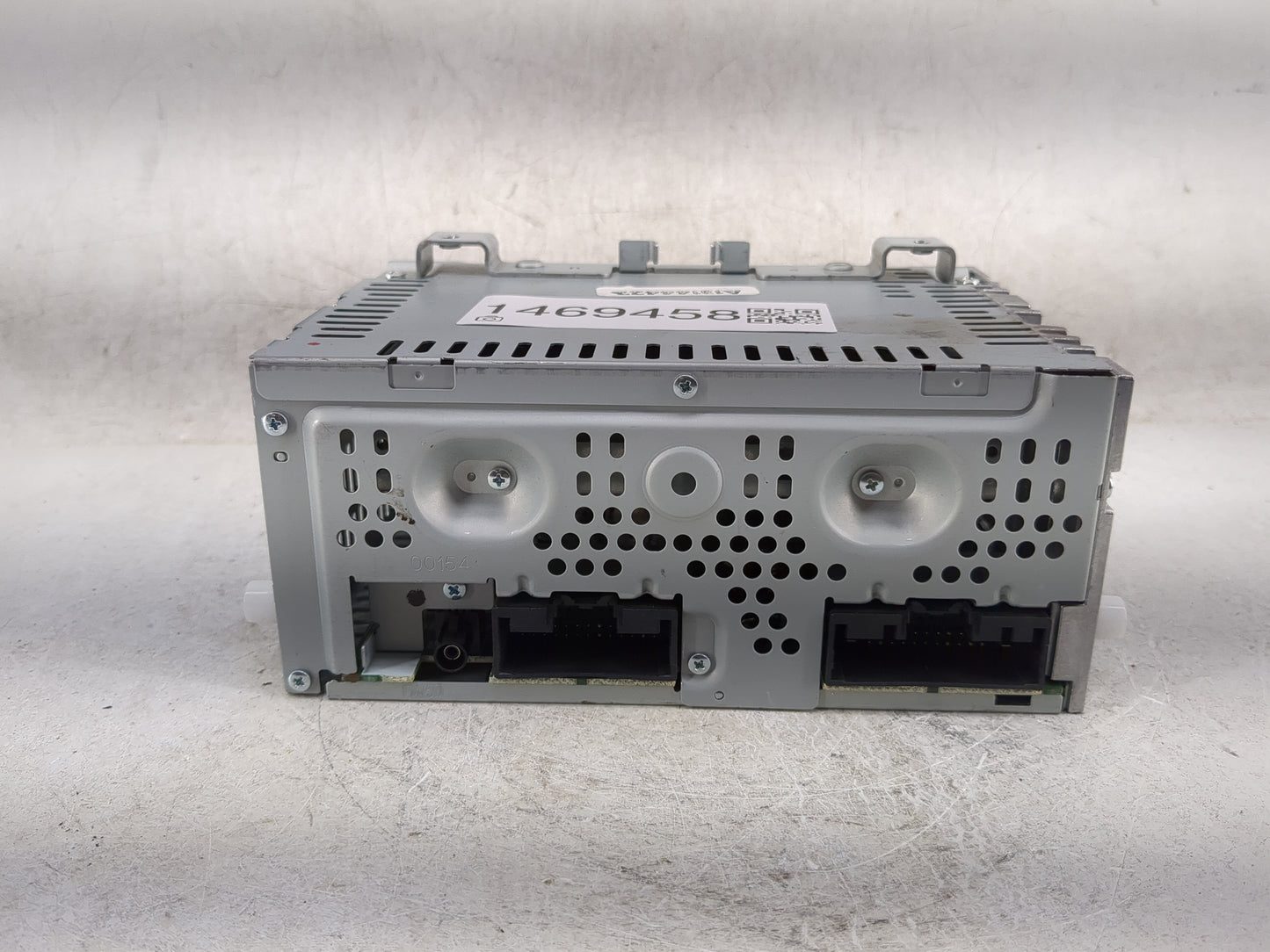 2015-2019 Ford Escape Radio AM FM Cd Player Receiver Replacement P/N:GJ5T-19C107-AD CJ5T-19C107-GA Fits OEM Used Auto Parts 