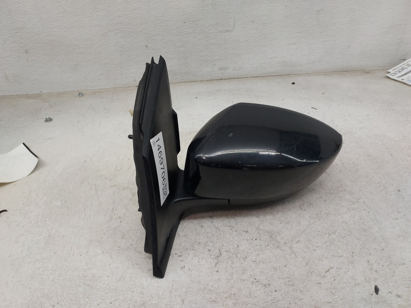 2017-2019 Ford Escape Driver Side View Mirror - Left Door Mirror OEM Used - Oemusedautoparts1.com