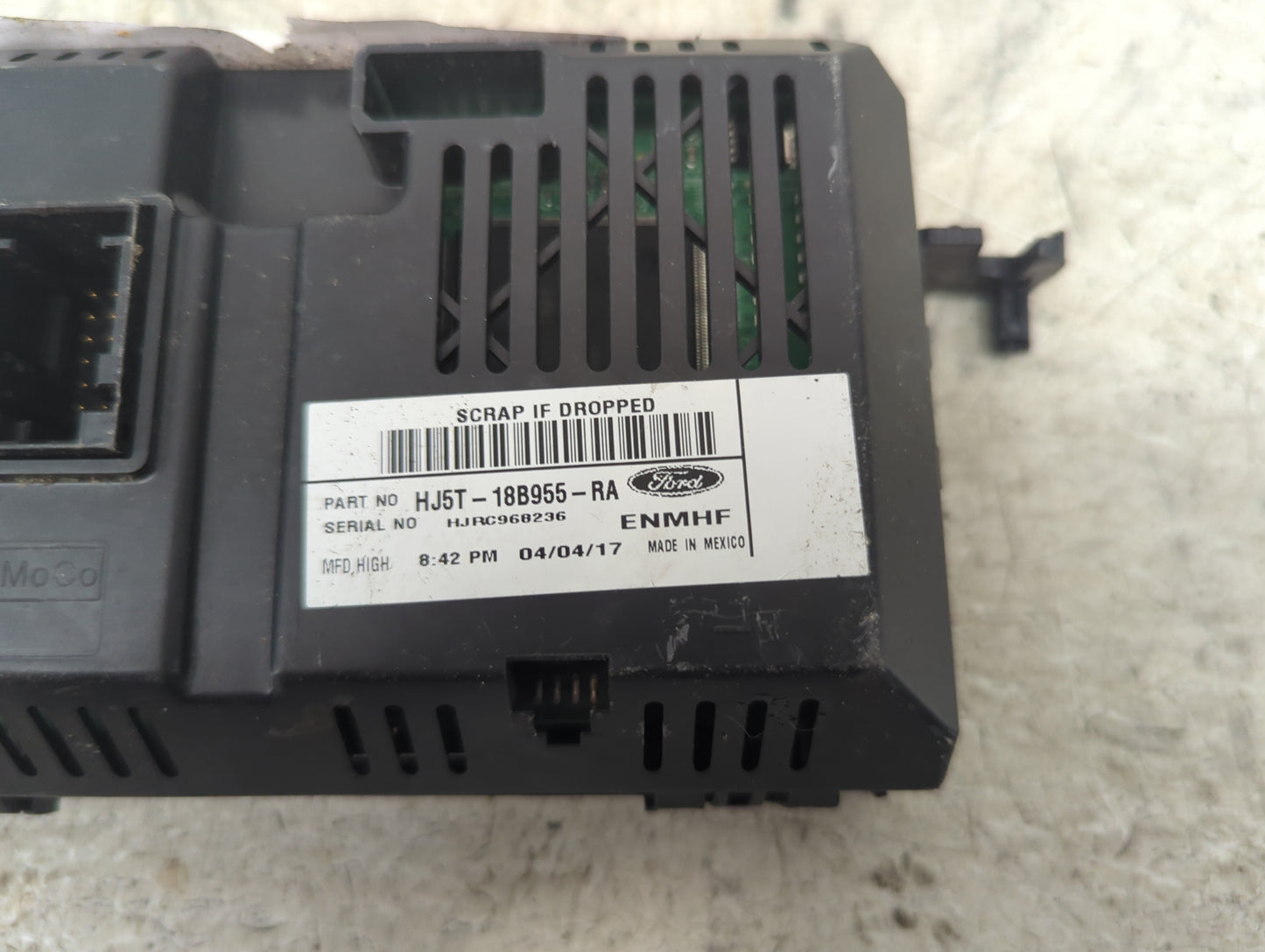 2017-2019 Ford Escape Information Display Screen 1469707 - Oemusedautoparts1.com