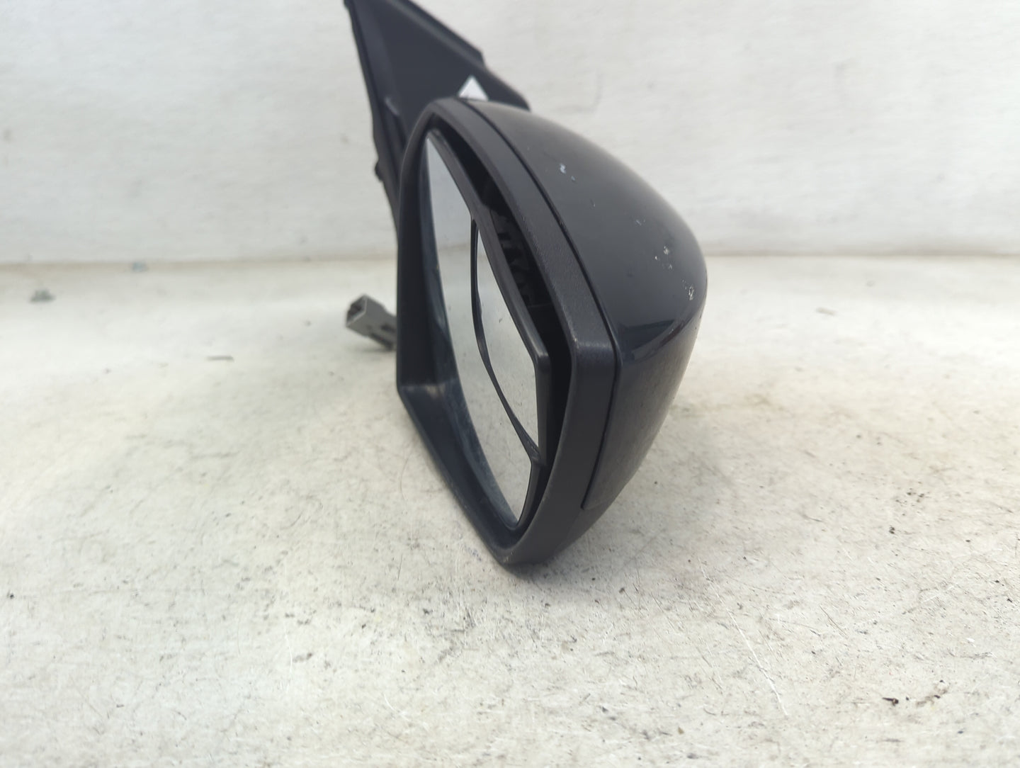 2017-2019 Ford Escape Passenger Side View Mirror - Right Door Mirror OEM Used - Oemusedautoparts1.com