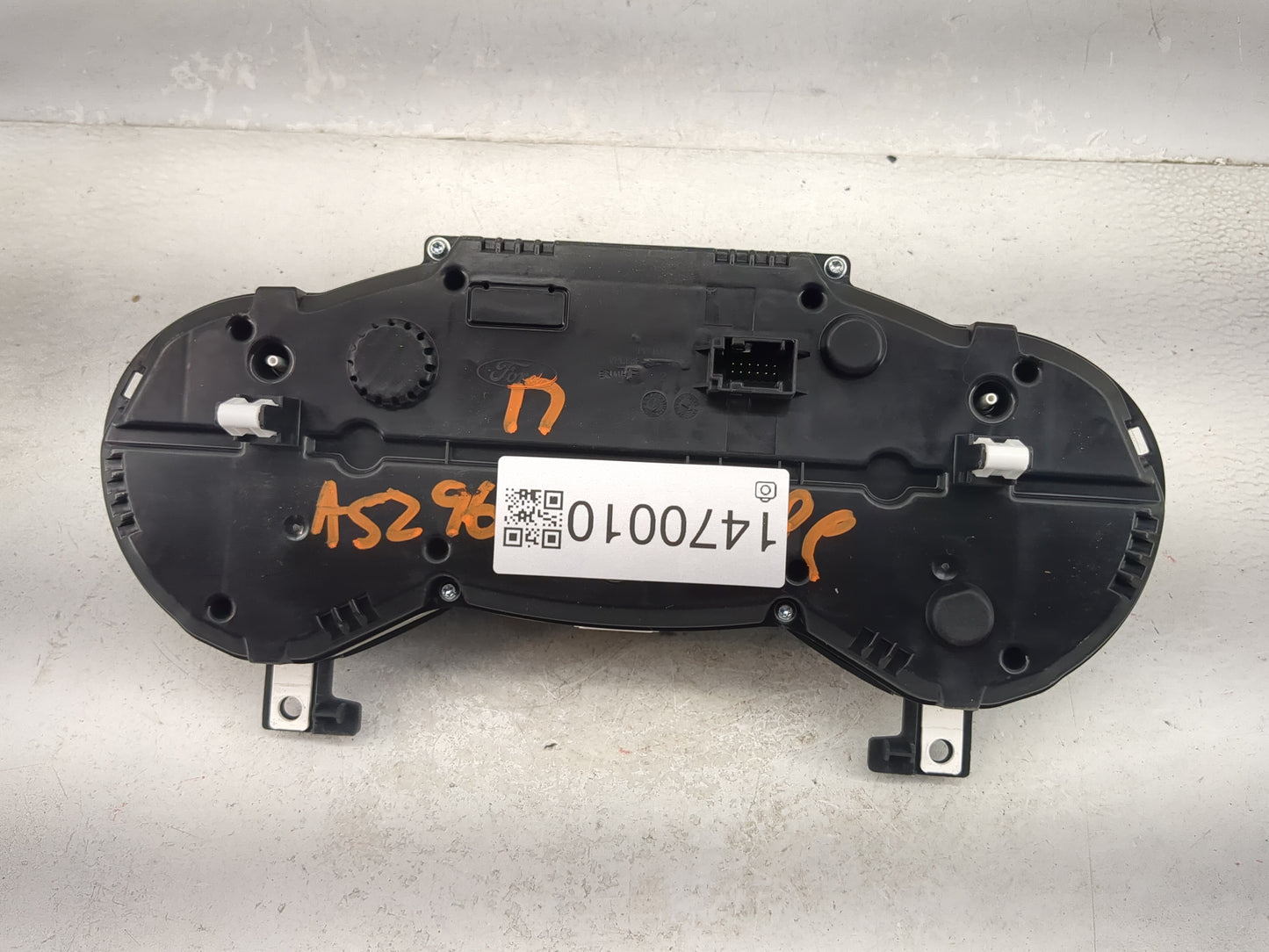 2017 Ford Escape Instrument Cluster Speedometer Gauges P/N:GJ5T-10849-TH 5GTH50453C Miles:79K Fits OEM Used Auto Parts - Oem