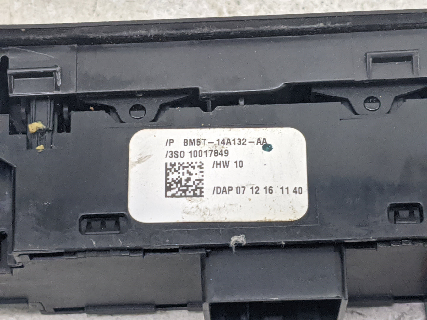 2013-2019 Ford Escape Master Power Window Switch Replacement Driver Side Left P/N:BM5T-14A132-AA Fits OEM Used Auto Parts - 