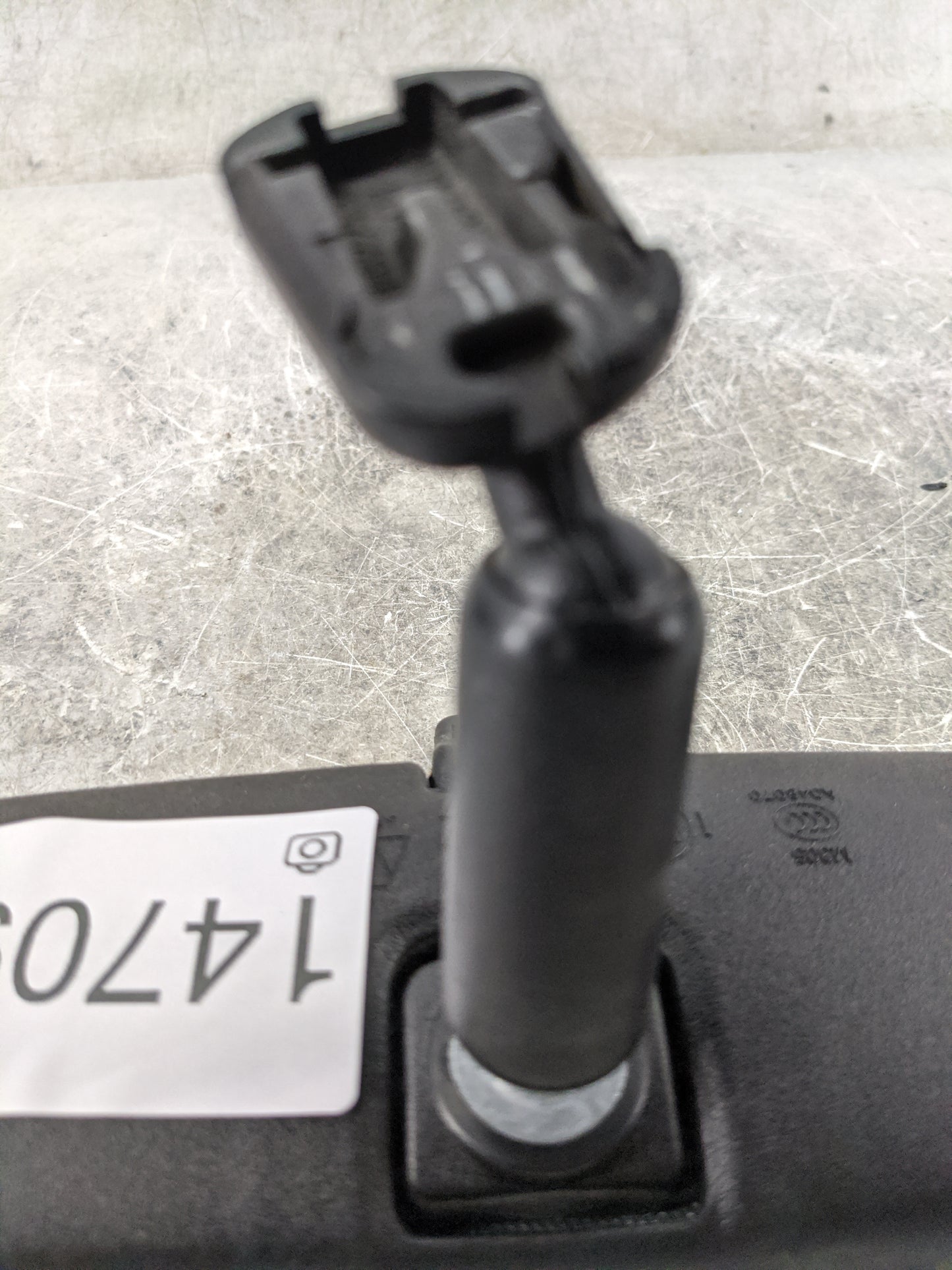 2017-2019 Ford Escape Interior Rear View Mirror Replacement OEM P/N:045617 015617, 025617 Fits Fits 2015 2016 2017 2018 2019