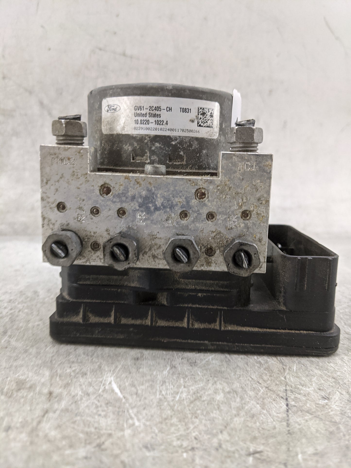 2017-2019 Ford Escape ABS Pump Control Module Replacement P/N:GV61-2C405-CH CV61-2C219-DH Fits Fits 2017 2018 2019 OEM Used 