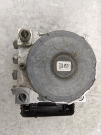 2017-2019 Ford Escape ABS Pump Control Module Replacement P/N:GV61-2C405-CH CV61-2C219-DH Fits Fits 2017 2018 2019 OEM Used 