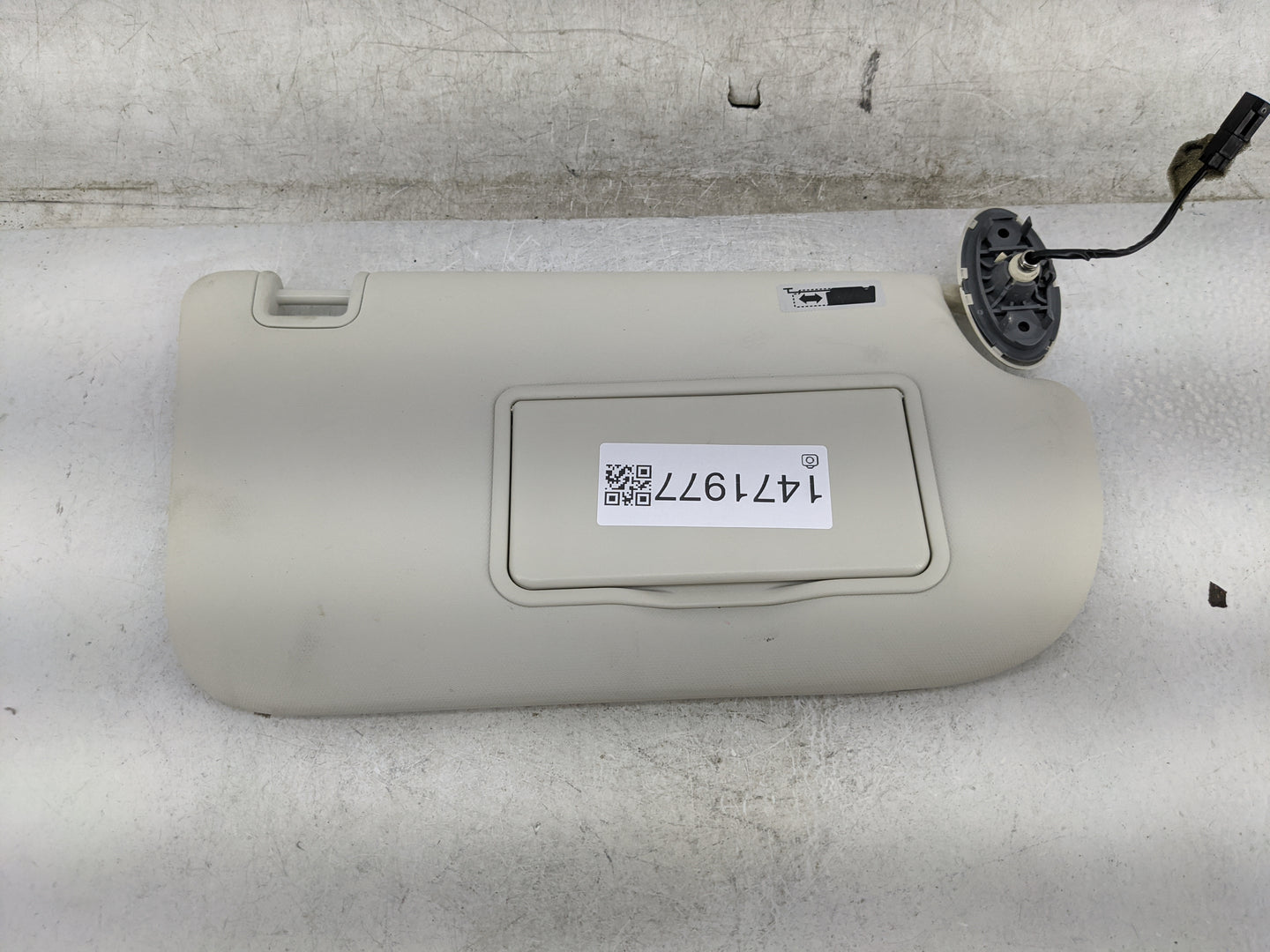 2013-2019 Ford Escape Sun Visor Shade Replacement Passenger Right Mirror Fits Fits 2013 2014 2015 2016 2017 2018 2019 OEM Us