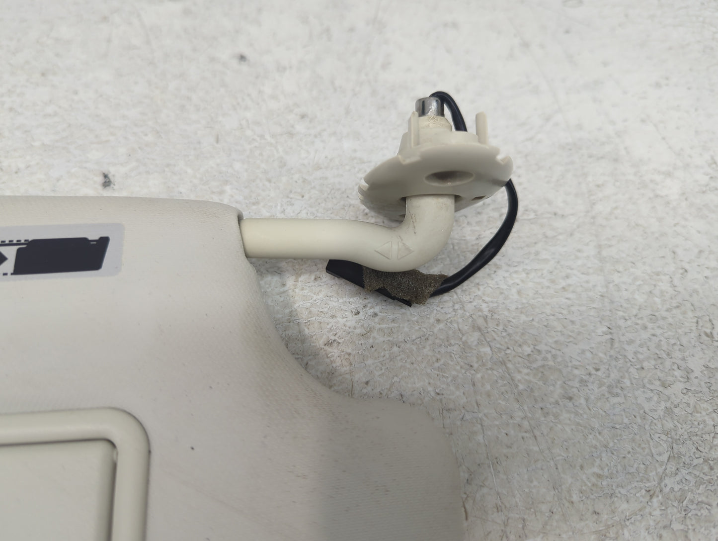 2013-2019 Ford Escape Sun Visor Shade Replacement Passenger Right Mirror Fits Fits 2013 2014 2015 2016 2017 2018 2019 OEM Us