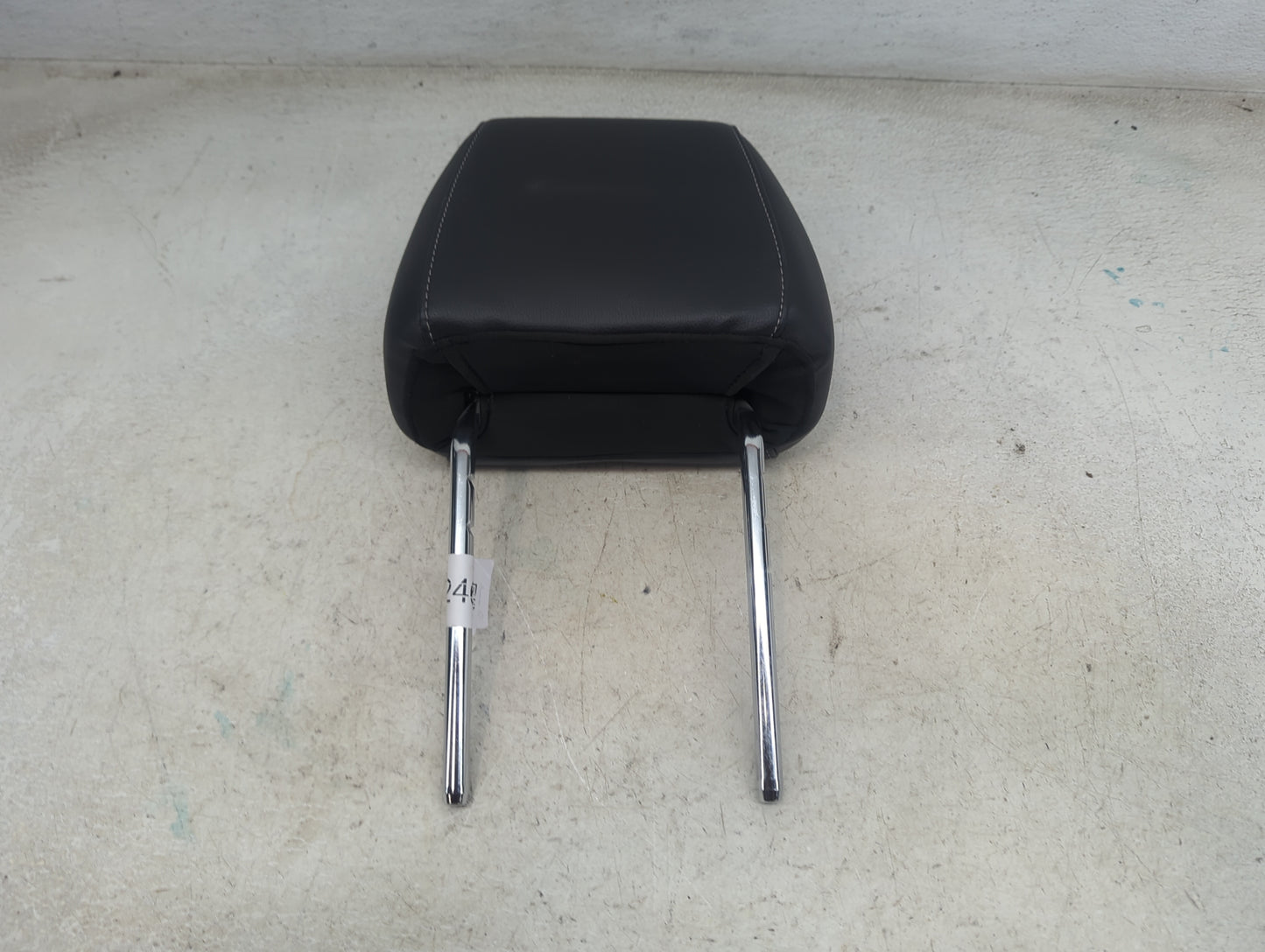 2017 Ford Escape Headrest Head Rest Front Driver Seat Black 1472467 - Oemusedautoparts1.com