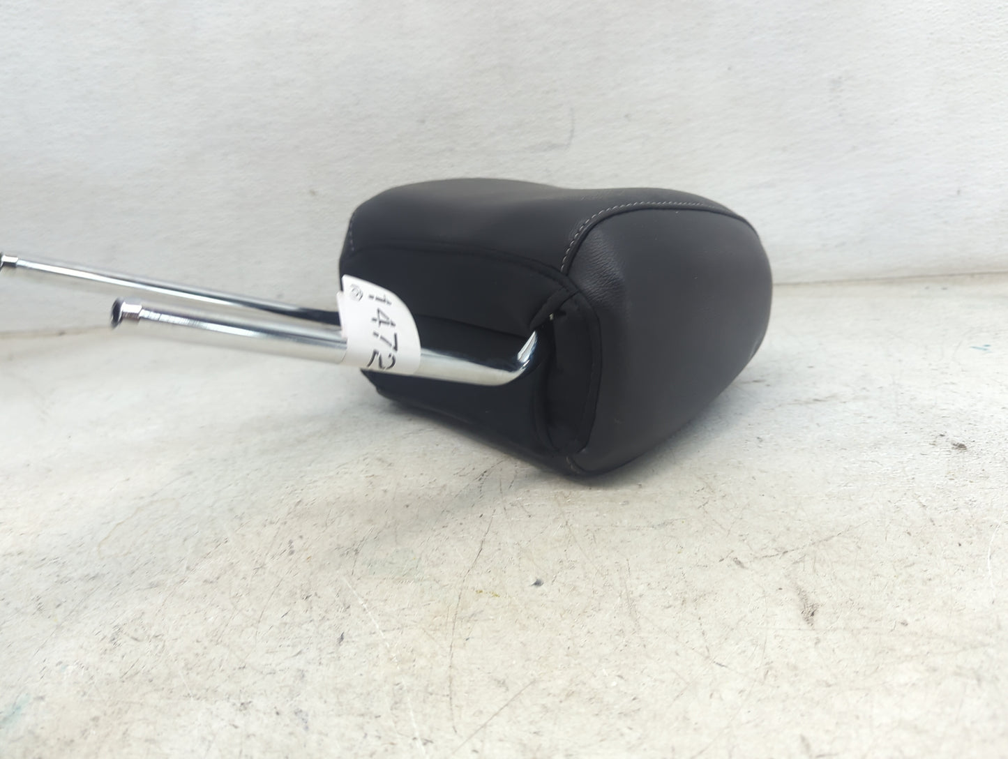 2017 Ford Escape Headrest Head Rest Front Driver Seat Black 1472467 - Oemusedautoparts1.com
