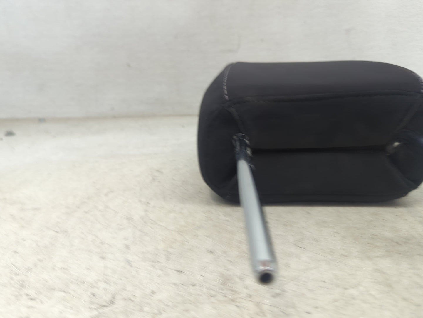 2017 Ford Escape Headrest Head Rest Front Driver Passenger Seat Fits OEM Used Auto Parts - Oemusedautoparts1.com