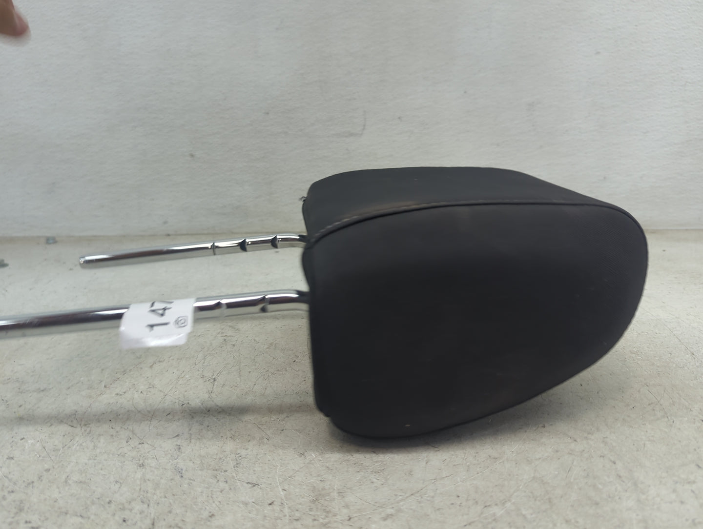 2017 Ford Escape Headrest Head Rest Front Driver Passenger Seat Fits OEM Used Auto Parts - Oemusedautoparts1.com