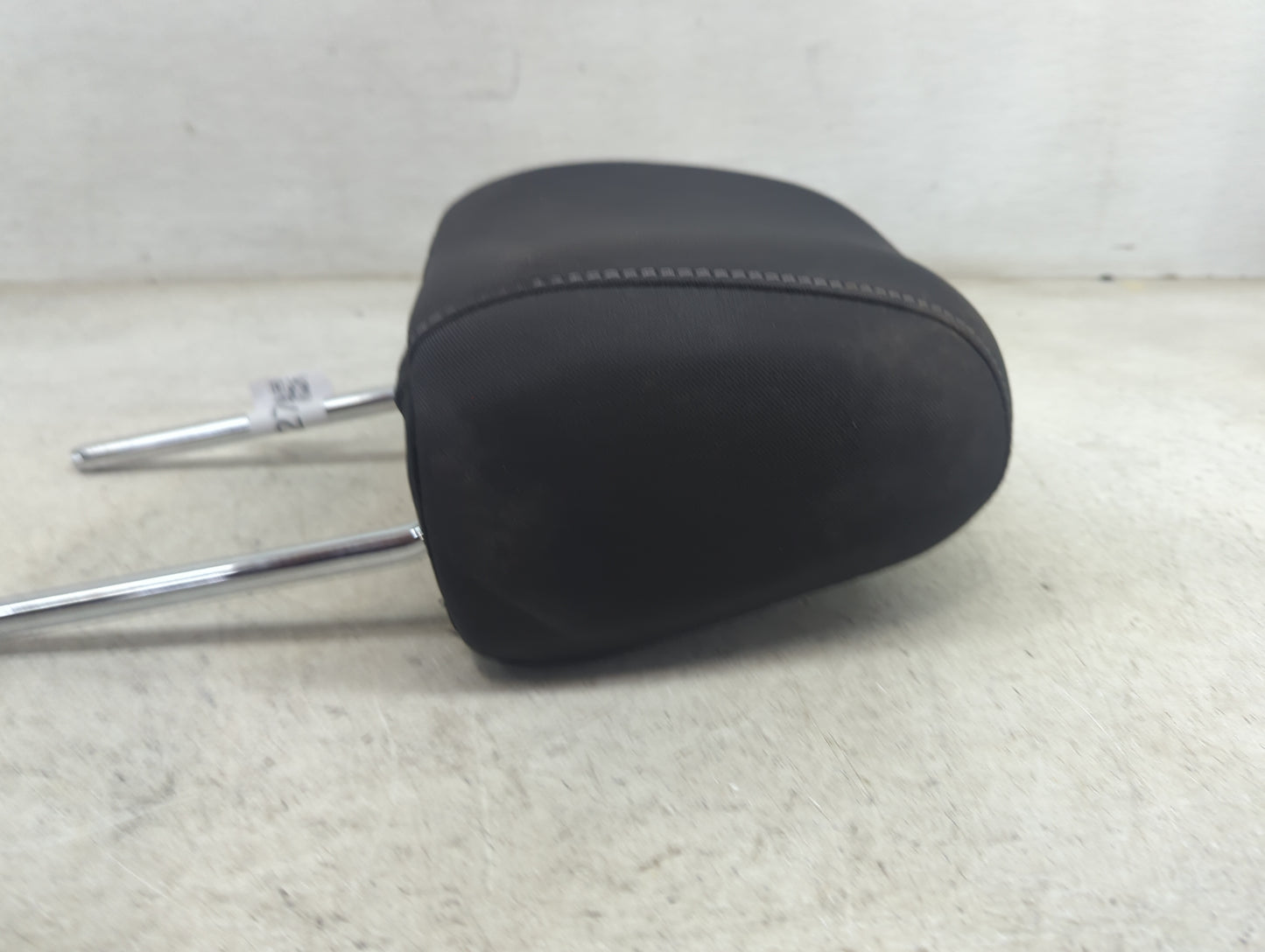 2017 Ford Escape Headrest Head Rest Front Driver Passenger Seat Fits OEM Used Auto Parts - Oemusedautoparts1.com