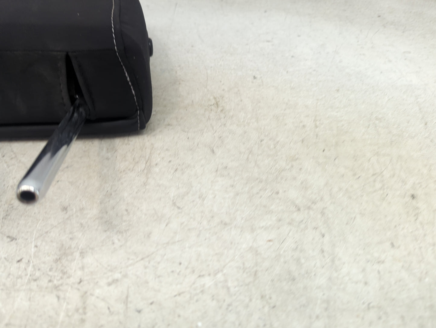 2017 Ford Escape Headrest Head Rest Rear Seat Fits OEM Used Auto Parts - Oemusedautoparts1.com