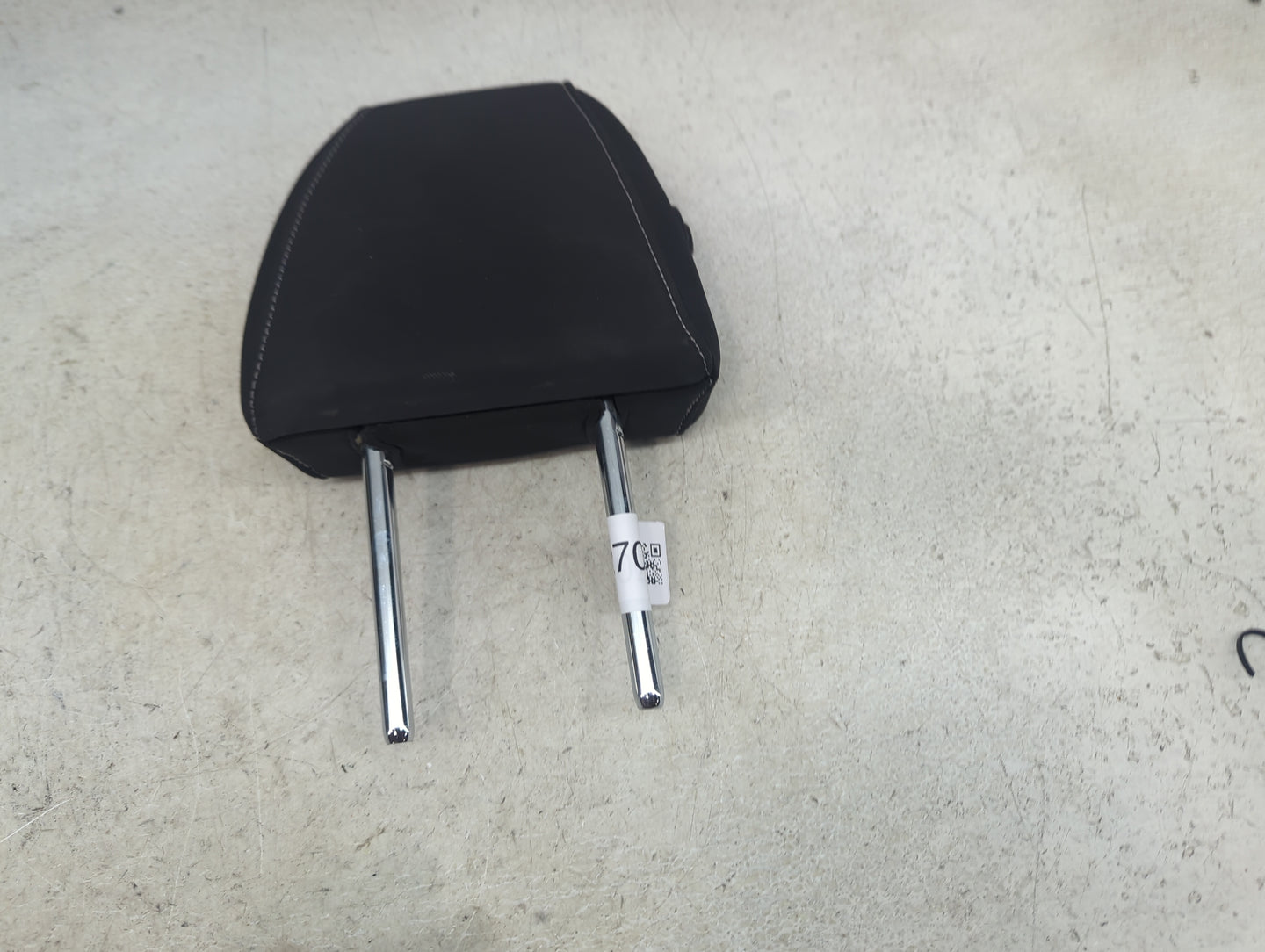 2017 Ford Escape Headrest Head Rest Rear Seat Fits OEM Used Auto Parts - Oemusedautoparts1.com