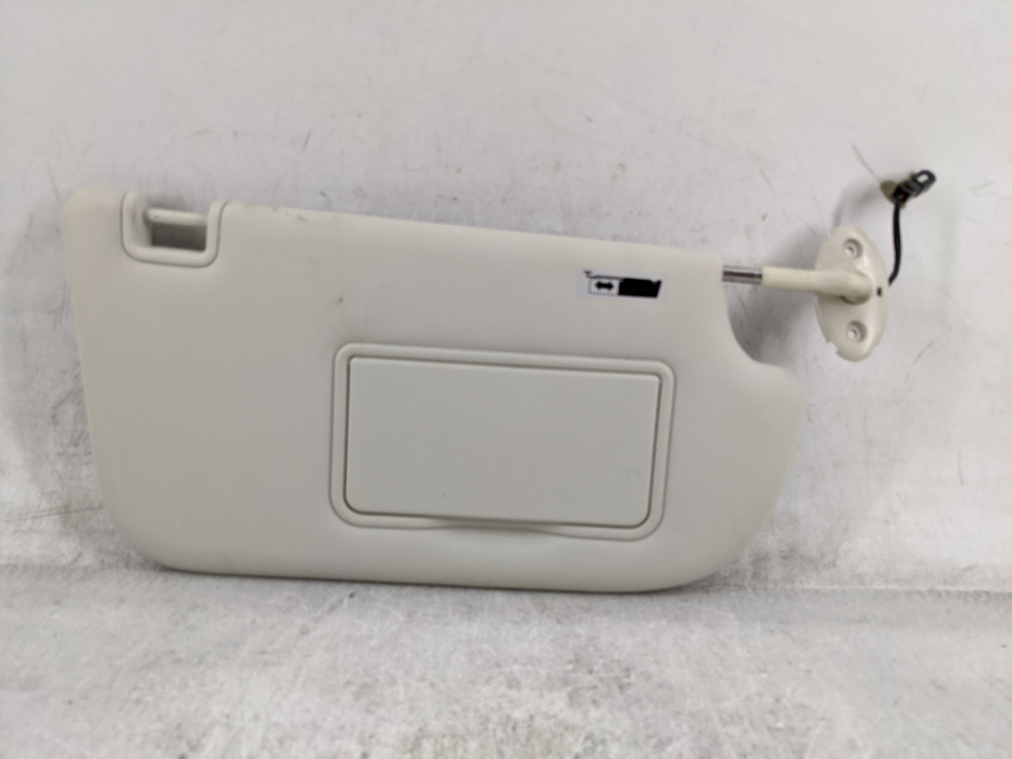 2013-2019 Ford Escape Sun Visor Shade Replacement Passenger Right Mirror Fits Fits 2013 2014 2015 2016 2017 2018 2019 OEM Us
