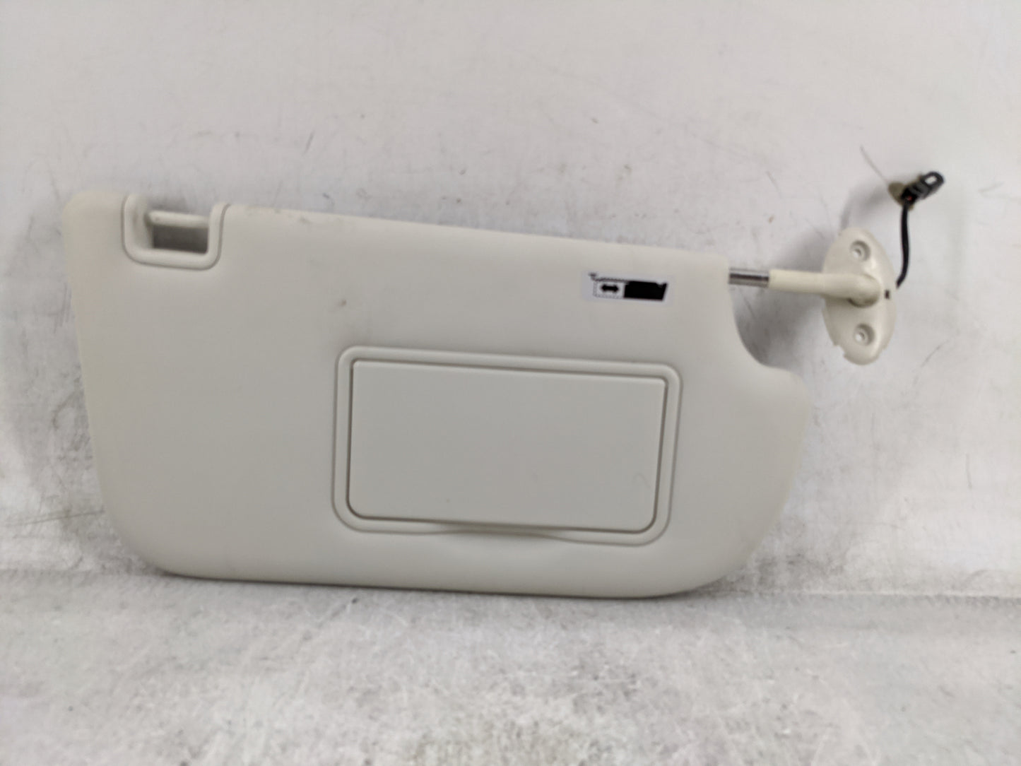 2013-2019 Ford Escape Sun Visor Shade Replacement Passenger Right Mirror Fits Fits 2013 2014 2015 2016 2017 2018 2019 OEM Us