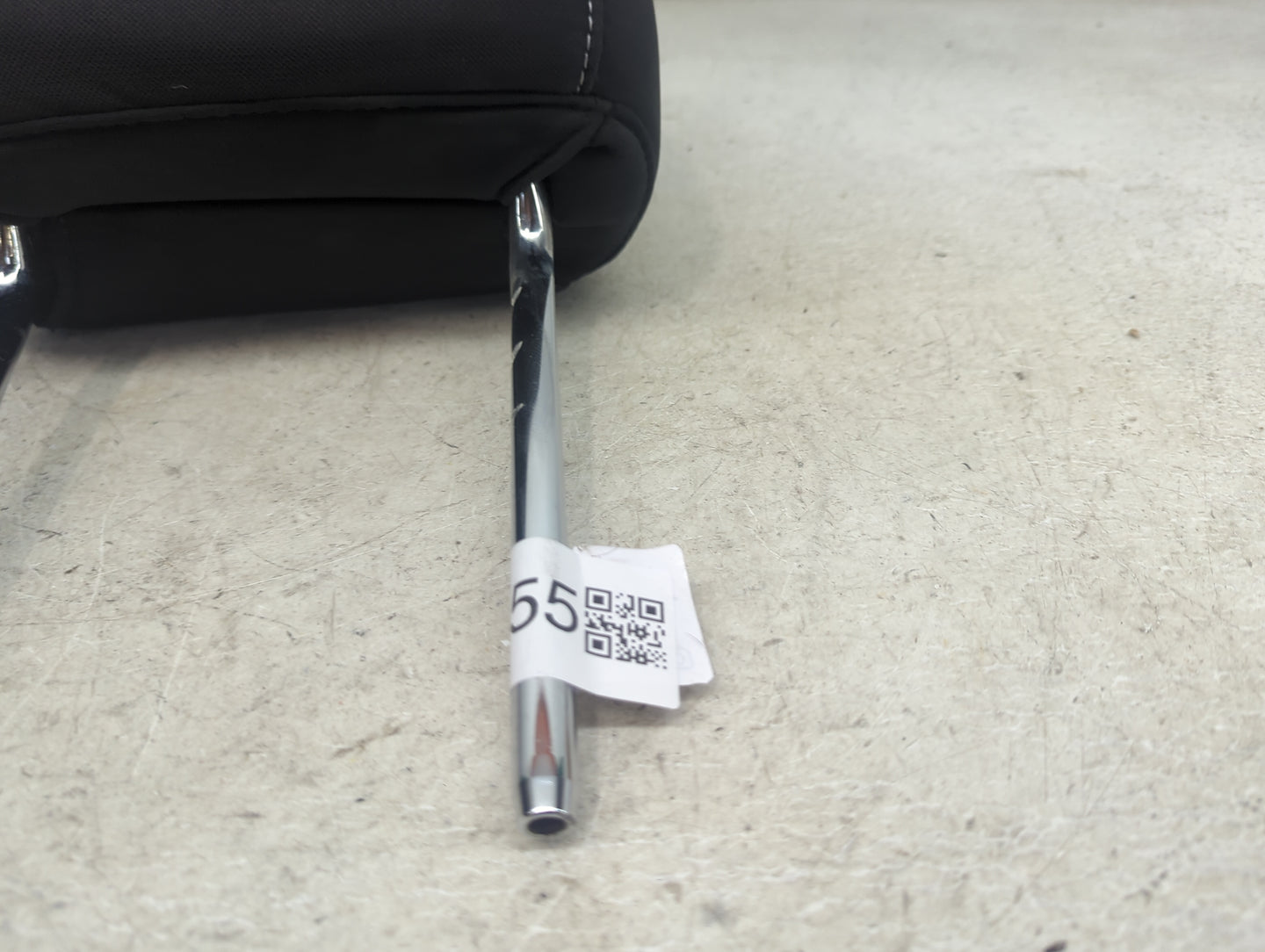 2017 Ford Escape Headrest Head Rest Front Driver Seat Black 1473055 - Oemusedautoparts1.com