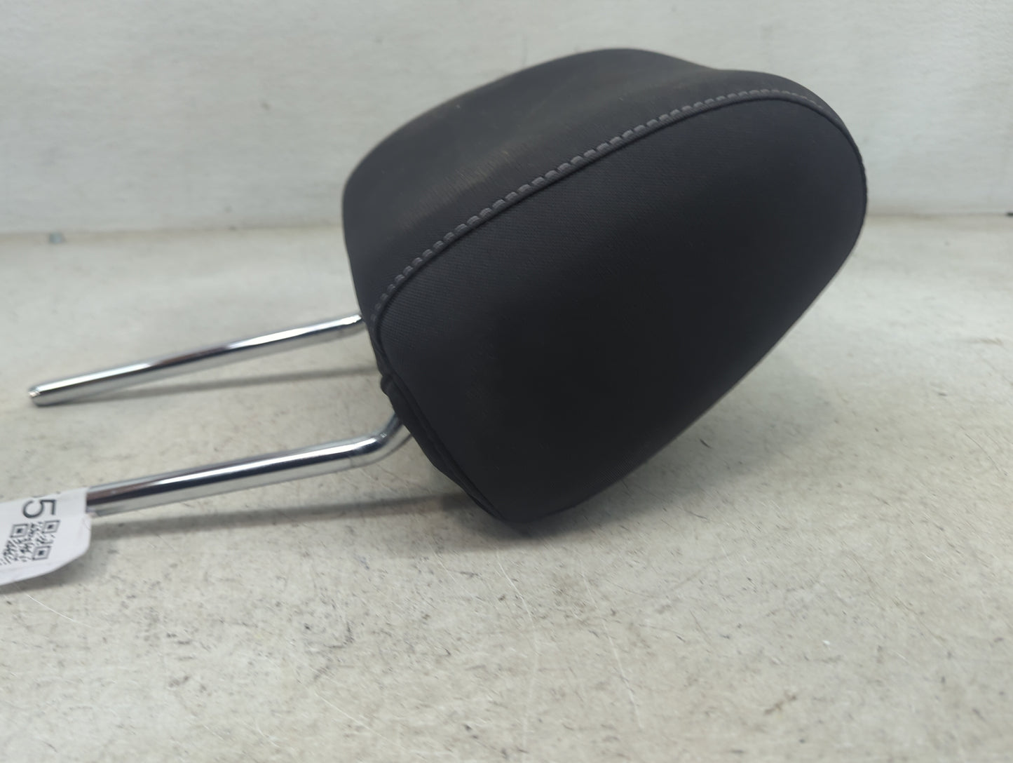 2017 Ford Escape Headrest Head Rest Front Driver Seat Black 1473055 - Oemusedautoparts1.com
