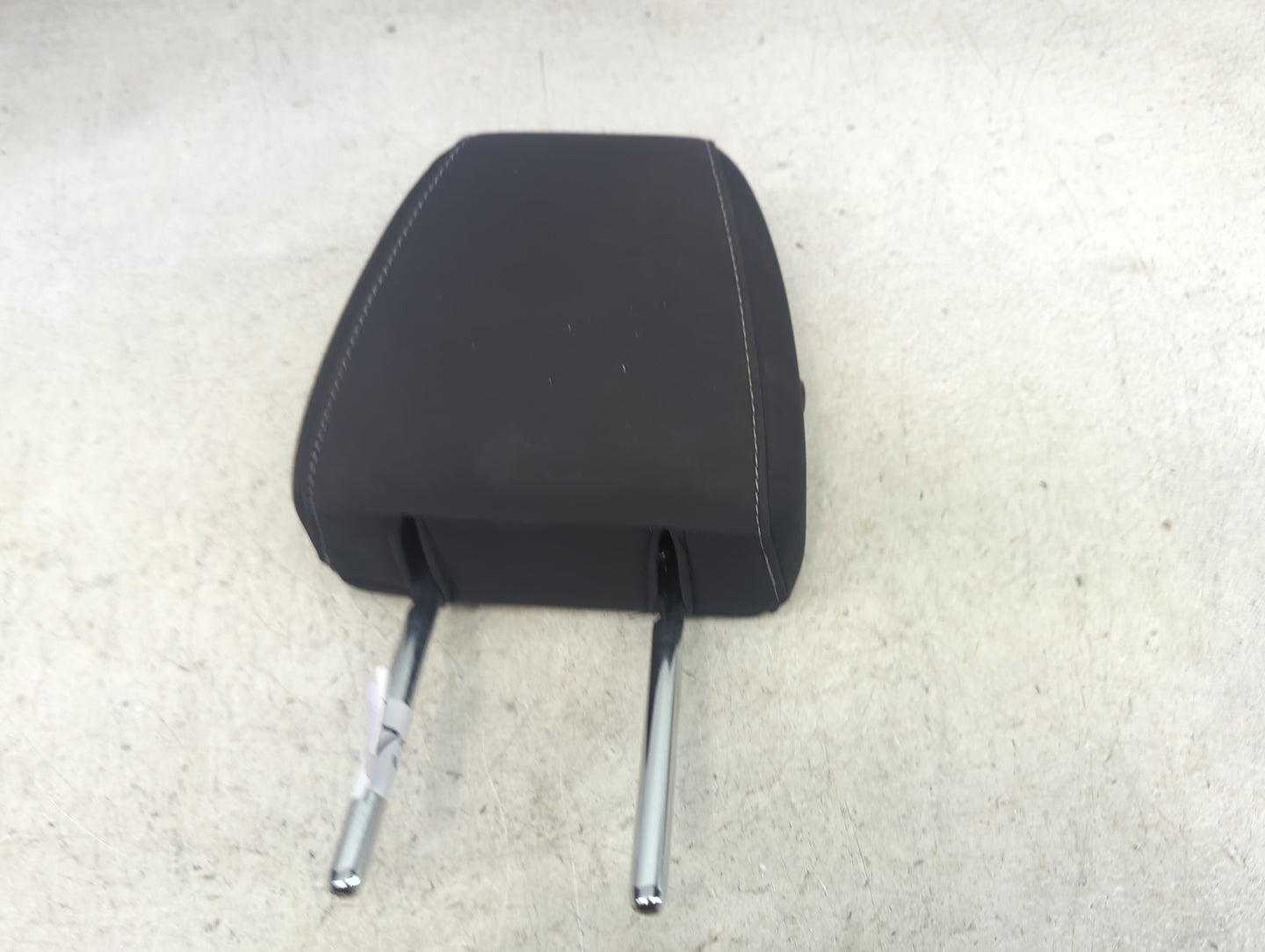 2017 Ford Escape Headrest Head Rest Rear Seat Fits OEM Used Auto Parts - Oemusedautoparts1.com