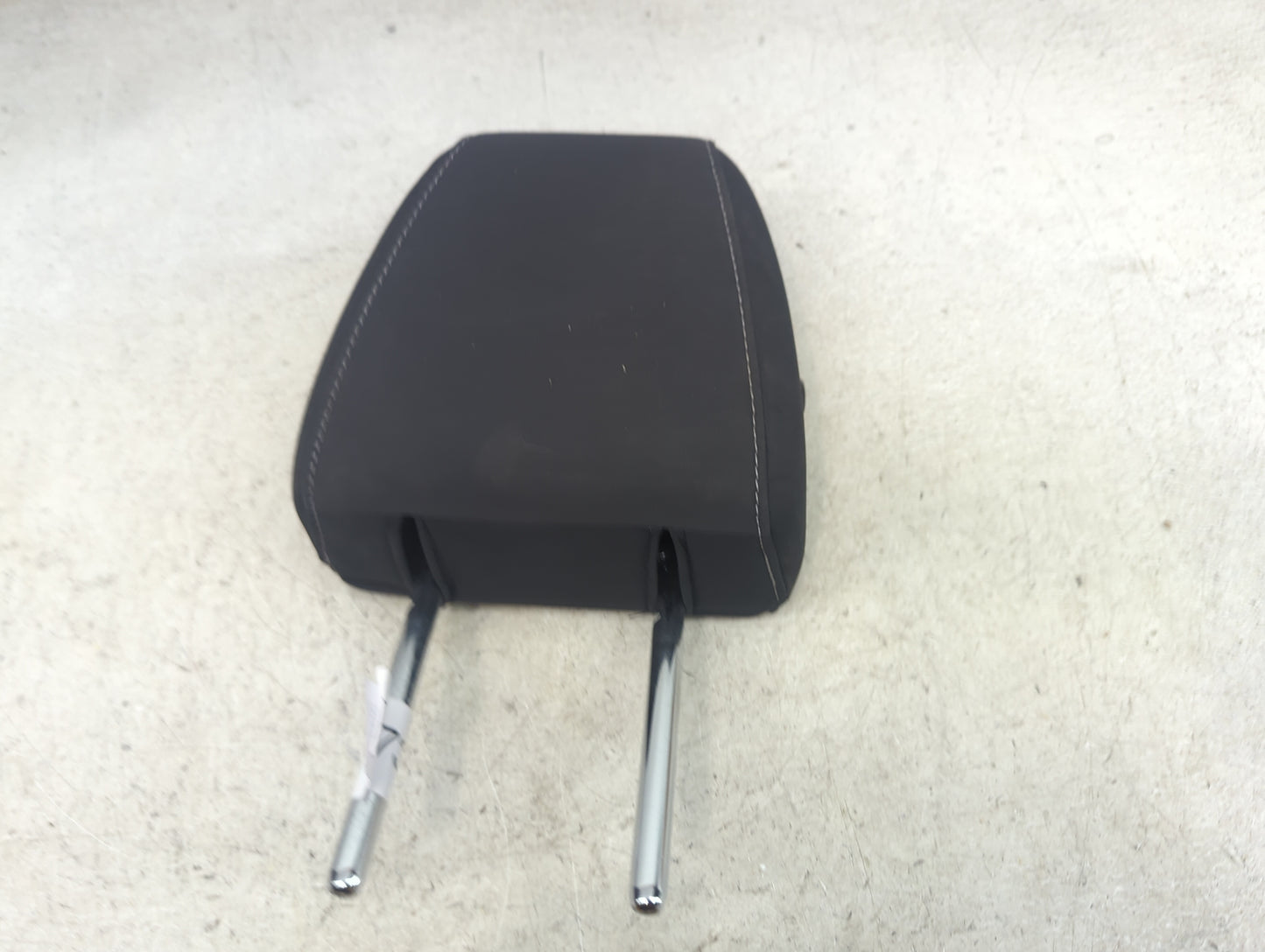 2017 Ford Escape Headrest Head Rest Rear Seat Fits OEM Used Auto Parts - Oemusedautoparts1.com