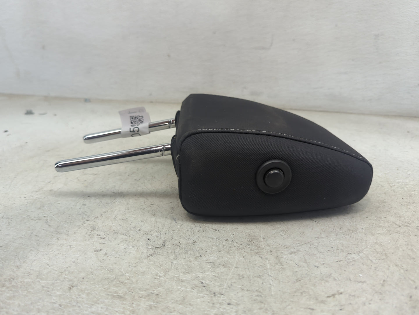 2017 Ford Escape Headrest Head Rest Rear Seat Fits OEM Used Auto Parts - Oemusedautoparts1.com